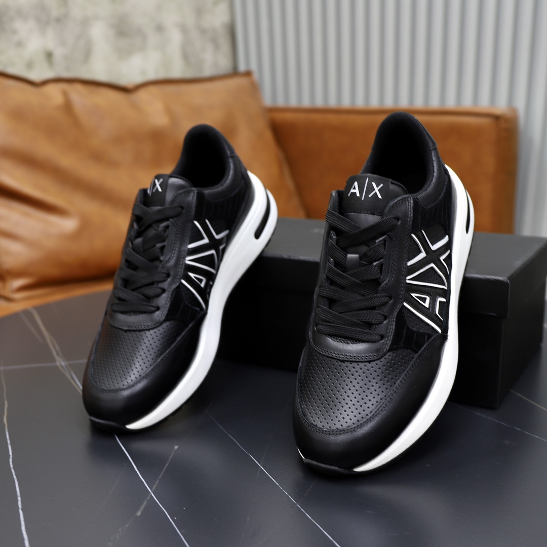 P: Marca: Armani ARM NI código estándar: 39-44 (38, 45 personalizado) Grado: el mismo sitio web ofic