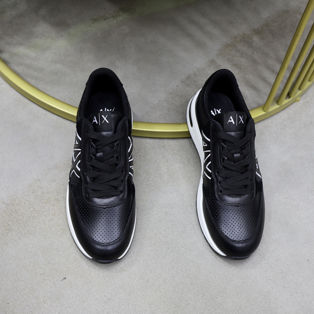 P: Marca: Armani ARM NI código estándar: 39-44 (38, 45 personalizado) Grado: el mismo sitio web ofic