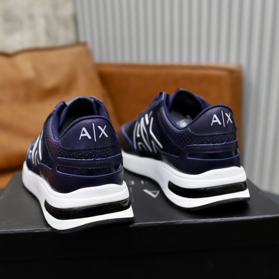 P: Marca: Armani ARM NI código estándar: 39-44 (38, 45 personalizado) Grado: el mismo sitio web ofic