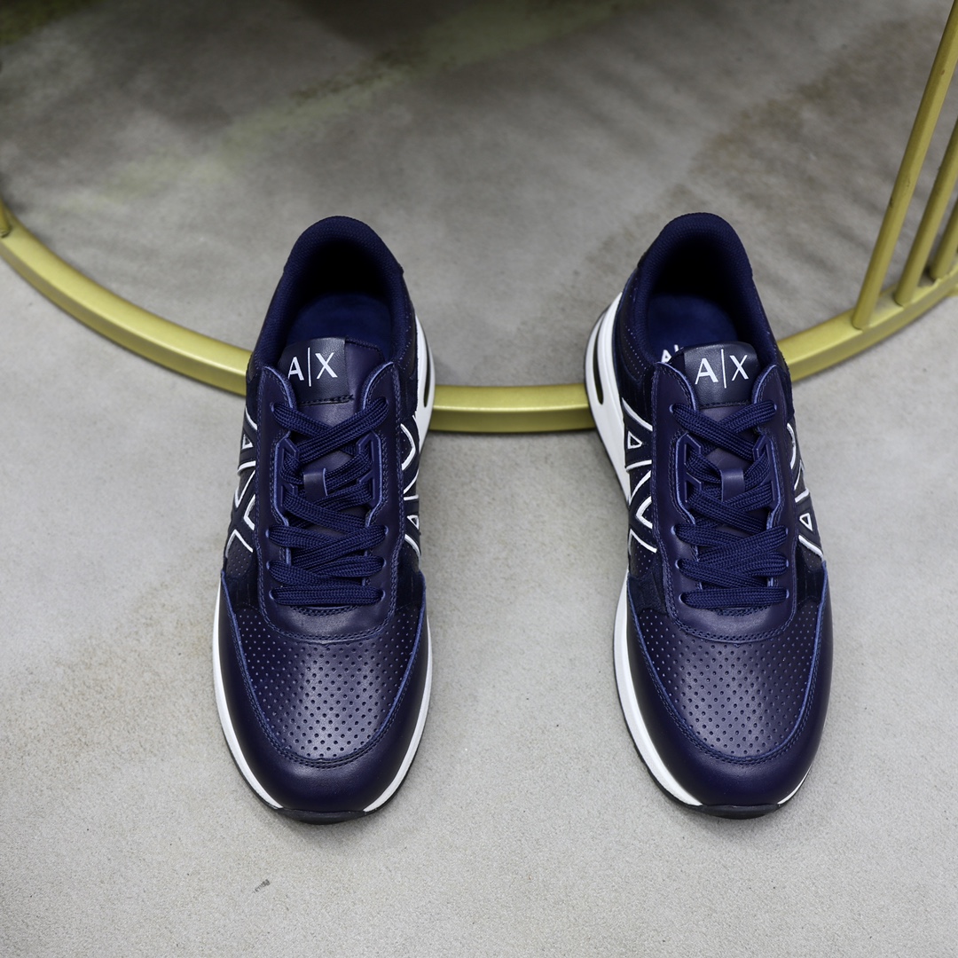 P: Marca: Armani ARM NI código estándar: 39-44 (38, 45 personalizado) Grado: el mismo sitio web ofic