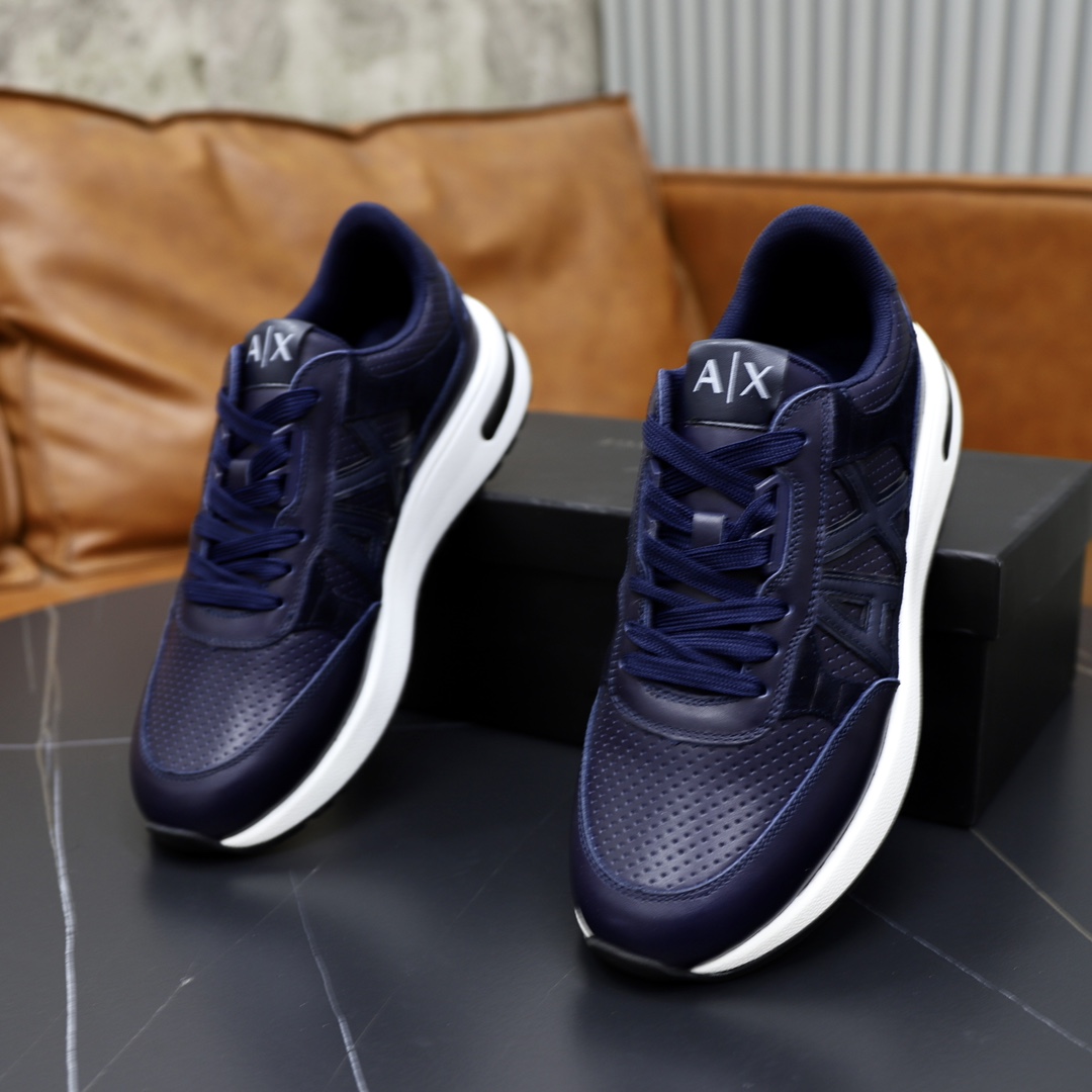 P: Marca: Armani ARM NI código estándar: 39-44 (38, 45 personalizado) Grado: el mismo sitio web ofic