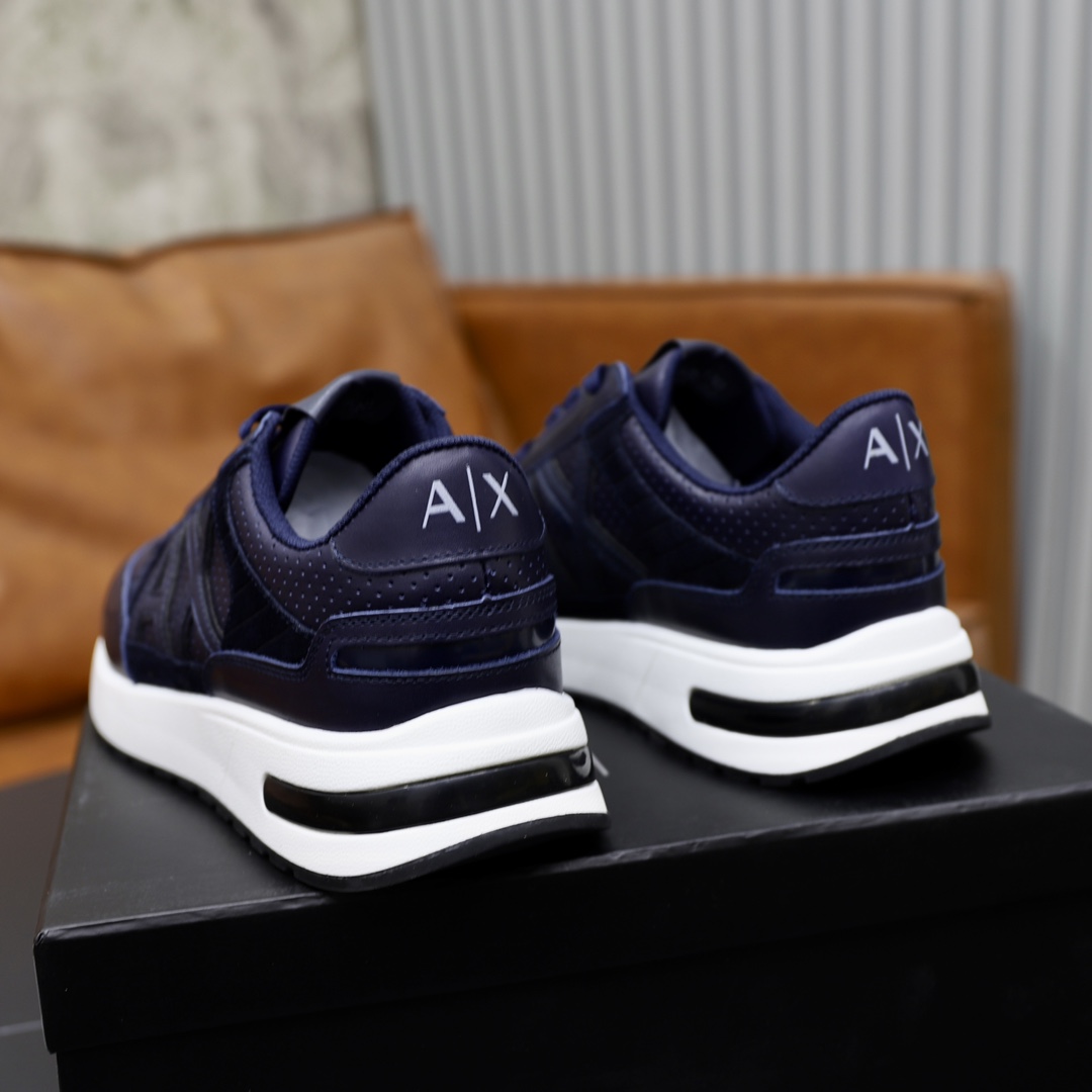 P: Marca: Armani ARM NI código estándar: 39-44 (38, 45 personalizado) Grado: el mismo sitio web ofic