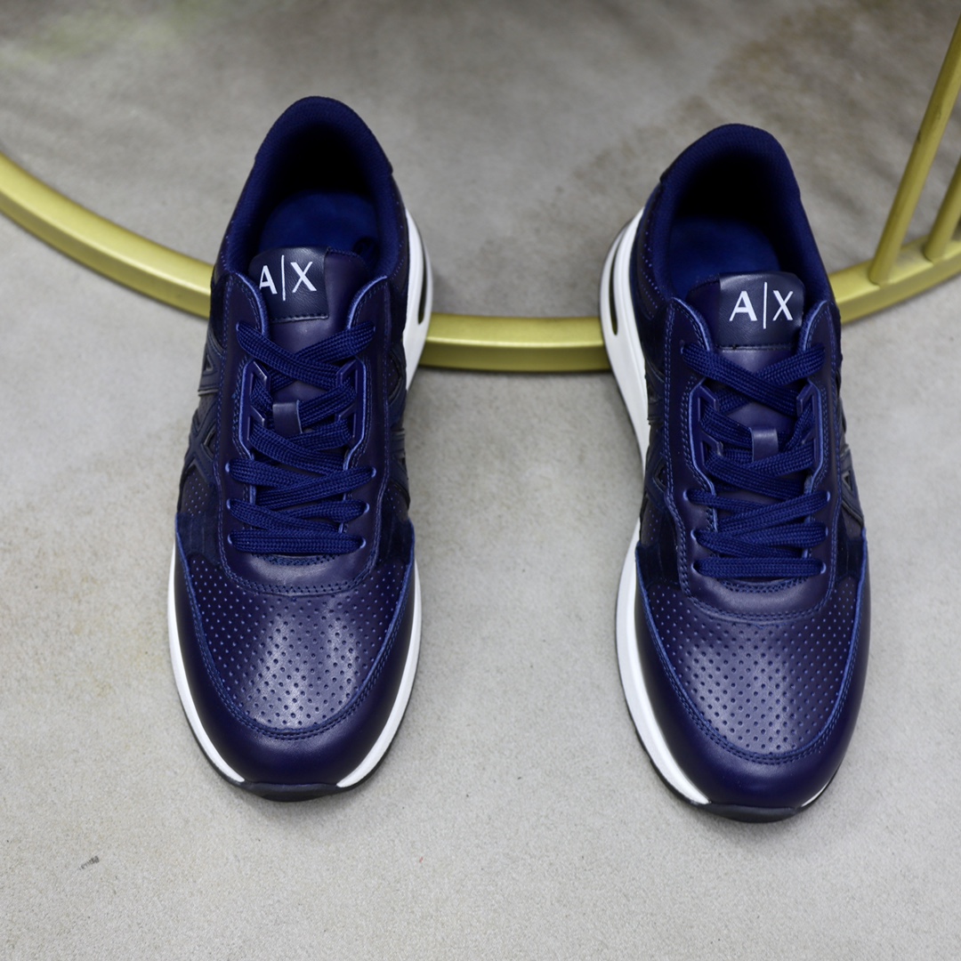 P: Marca: Armani ARM NI código estándar: 39-44 (38, 45 personalizado) Grado: el mismo sitio web ofic