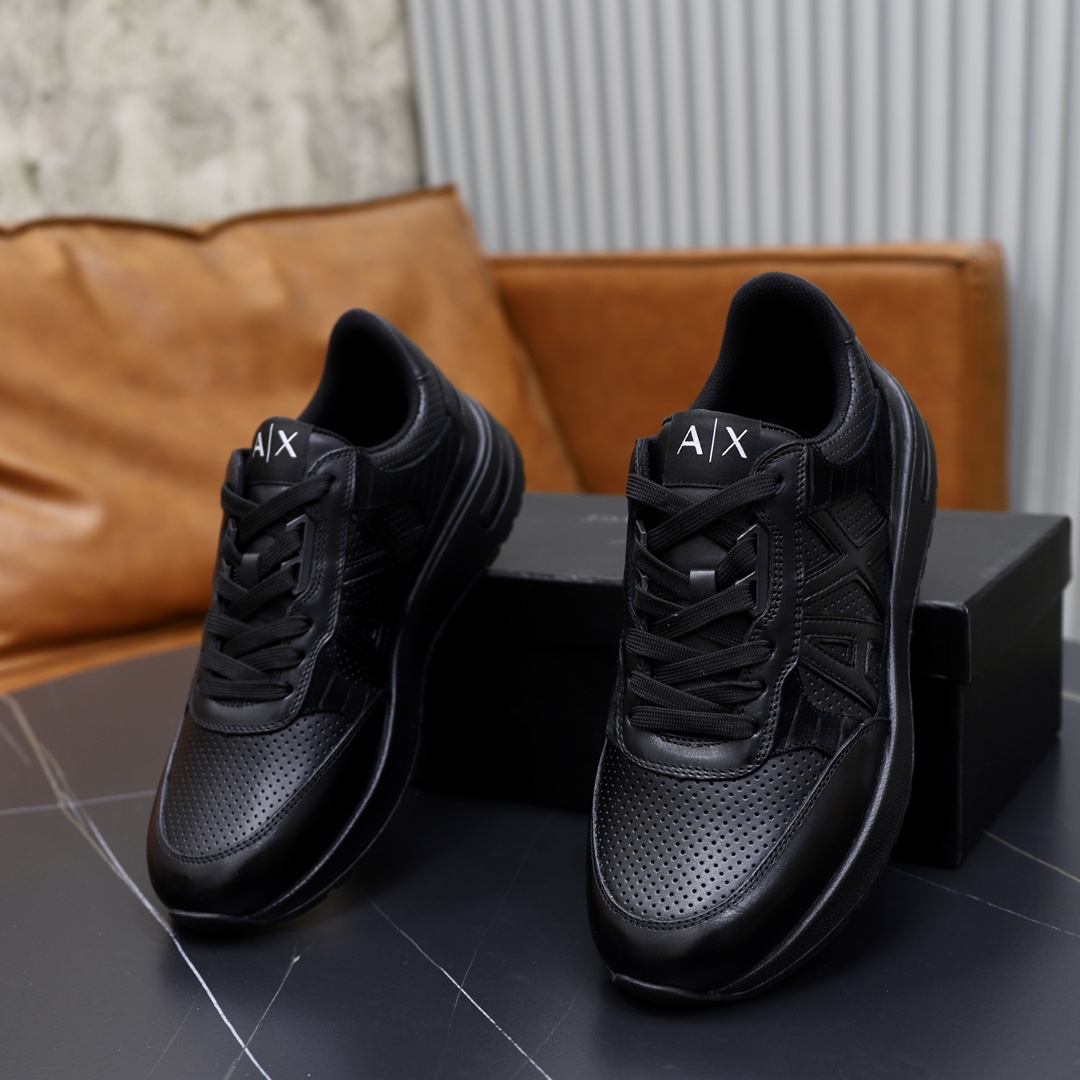P: Marca: Armani ARM NI código estándar: 39-44 (38, 45 personalizado) Grado: el mismo sitio web ofic