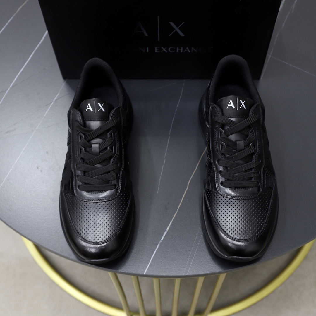 P: Marca: Armani ARM NI código estándar: 39-44 (38, 45 personalizado) Grado: el mismo sitio web ofic