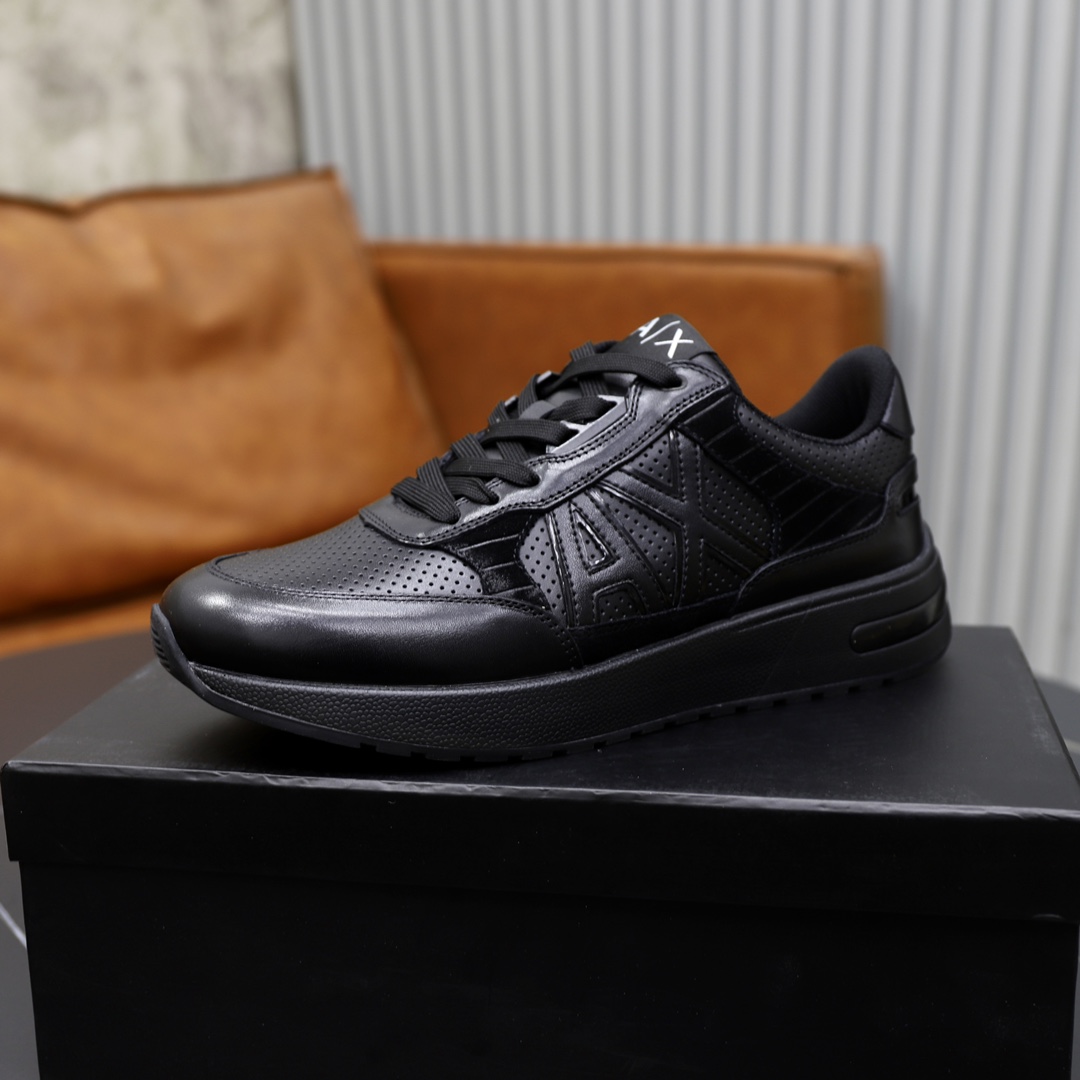 P: Marca: Armani ARM NI código estándar: 39-44 (38, 45 personalizado) Grado: el mismo sitio web ofic