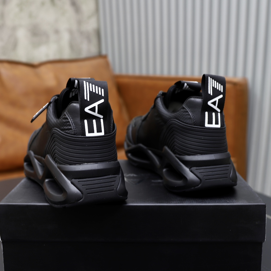 precio de fábrica: Marca: Armani ARM NI código estándar: 38-44 (45 personalizado) Grado: el mismo si