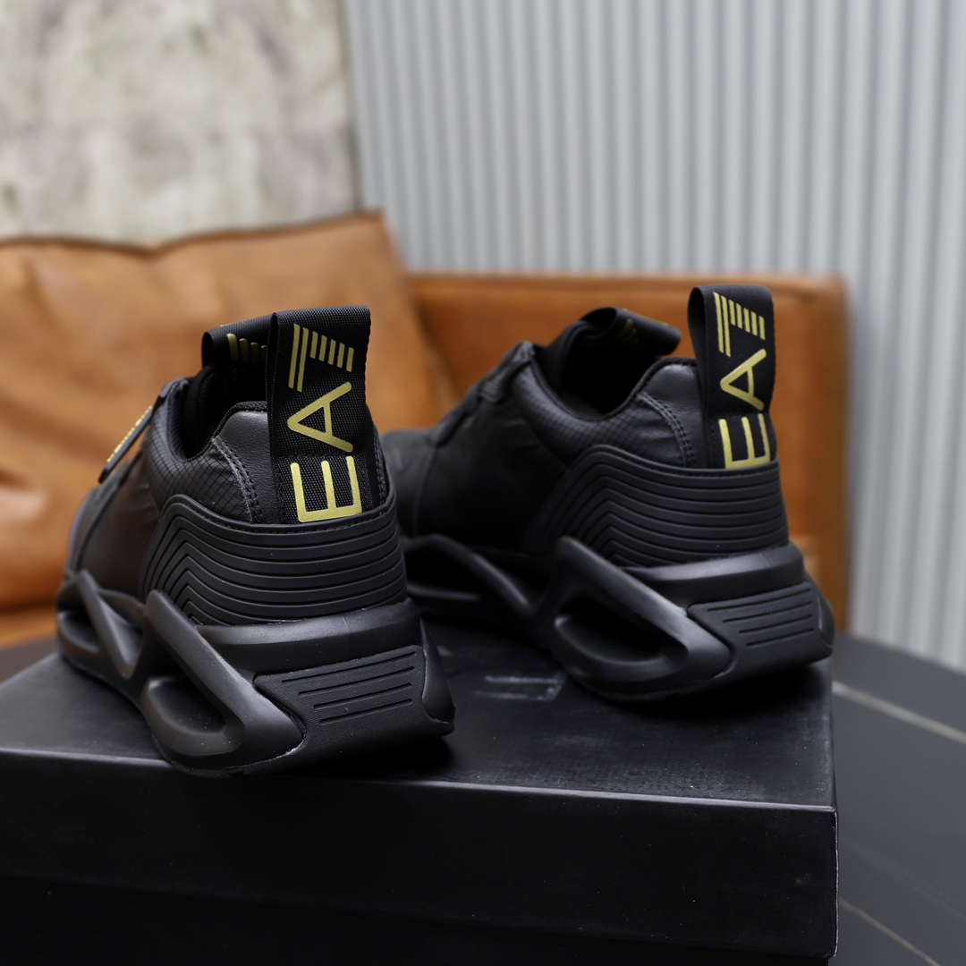 precio de fábrica: Marca: Armani ARM NI código estándar: 38-44 (45 personalizado) Grado: el mismo si