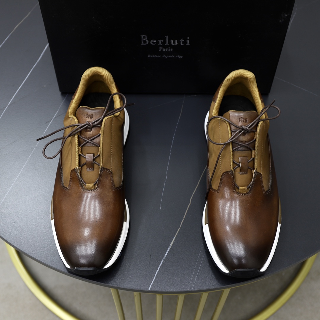 NO:354043,Berlut* men's high-end casual shoes, the latest official release of new catwalk style imported cowhide material, side pattern high-circular air compressor, imported calf leather, pure rubber light sole, light and comfortable. Berlut* badge and logo print capture visual highlights, three-dimensional relief Scritto pattern. High-circular air compressor badge pattern, showing extraordinary attitude!  Size39-45 (45 custom made), cowhide19860909Berlut* 布鲁提 男士高端休闲鞋,官方最新发布走秀新款 进口牛皮材质 侧面图案高周波空压 内里进口小牛皮 纯橡胶轻底 轻便舒适 .Berlut* 徽章和logo印花俘获视觉亮点,立体感浮雕 Scritto 图纹.高周波空压徽章图纹,彰显不凡态度！ Size39-45（45定做）,,cowhide,Men's shoes