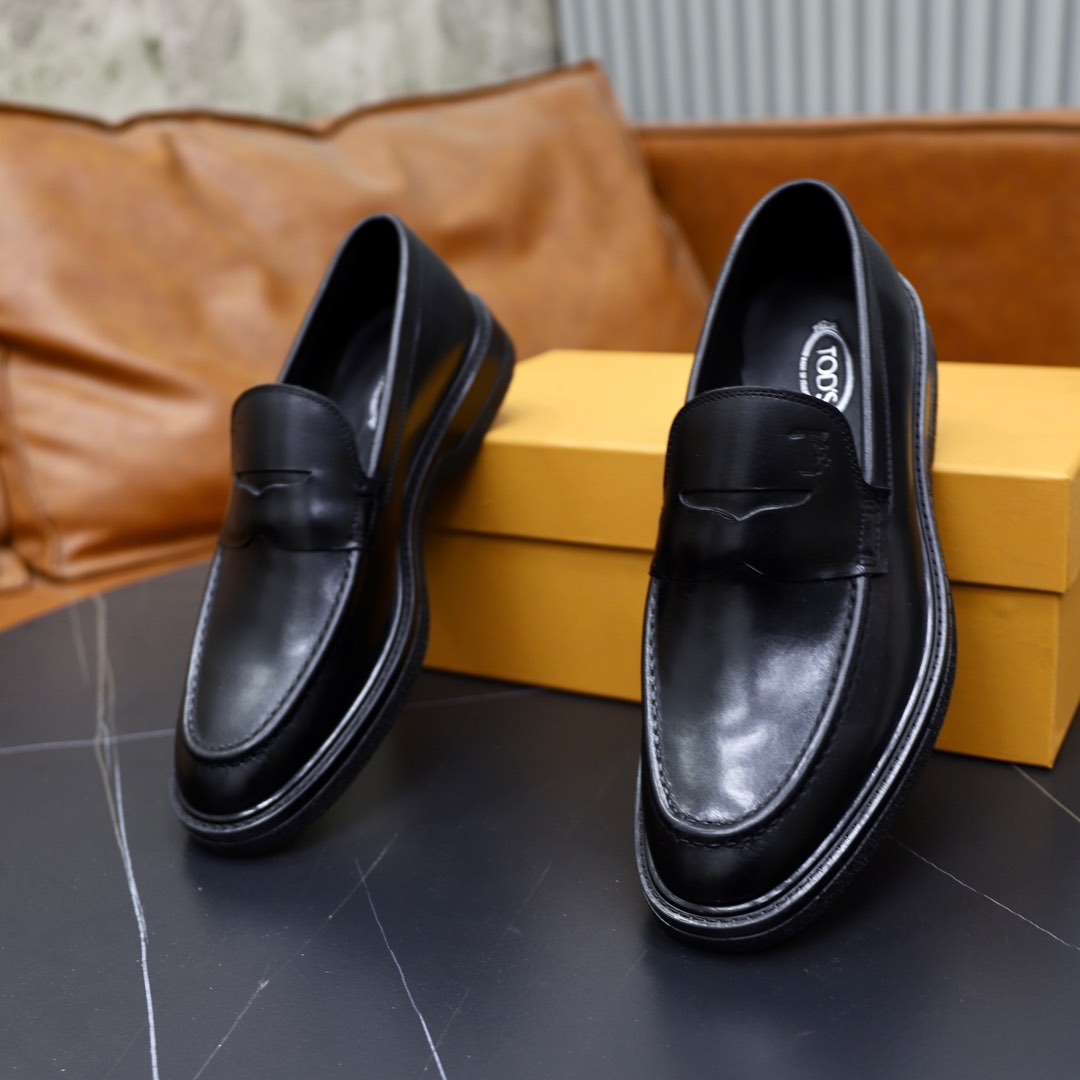 precio de fábrica: top original única marca: todes TOD S código estándar: código de los hombres 38-4
