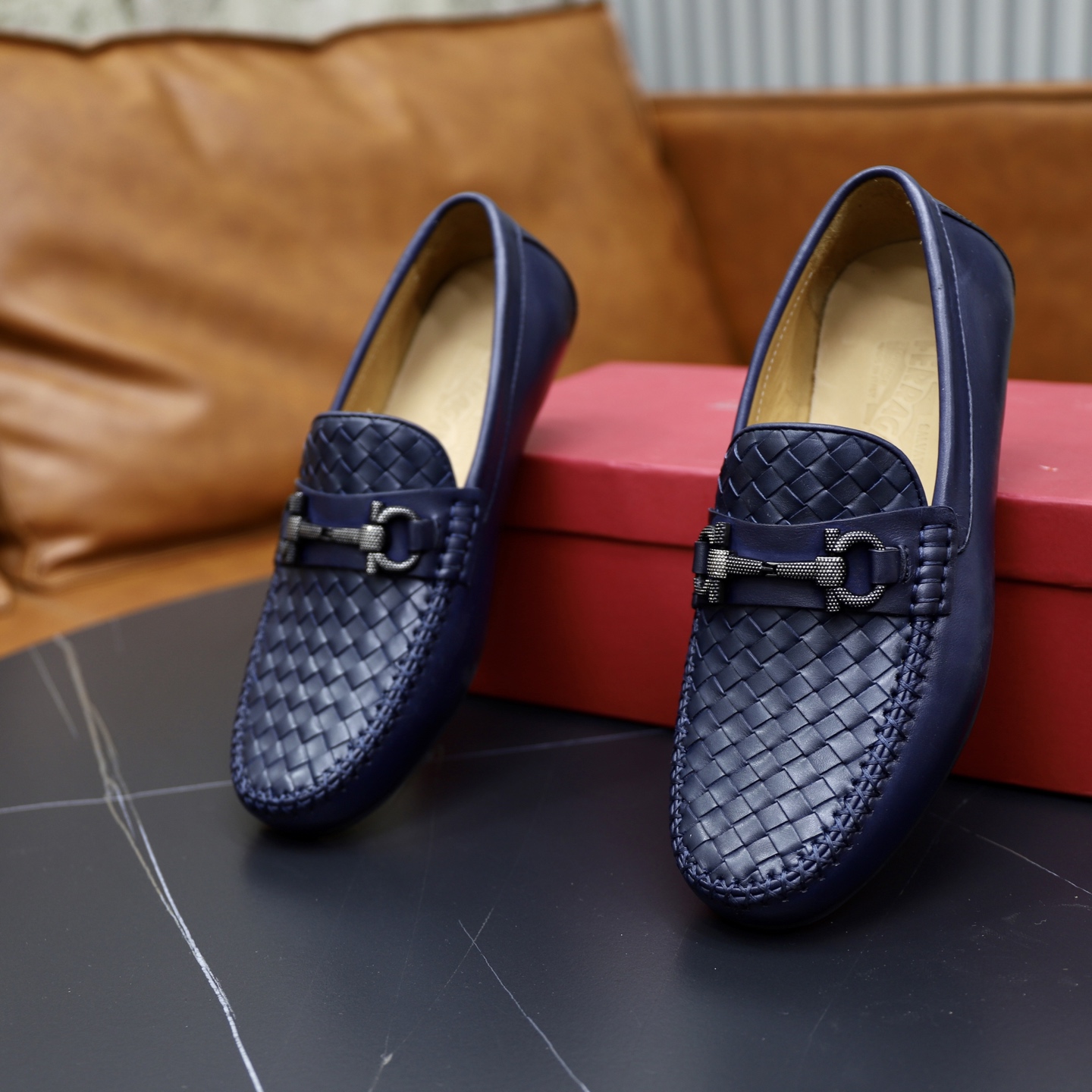 precio de fábrica: vaca Li marca: Ferragamo Ferragamo código estándar: código de los hombres 38/44 (