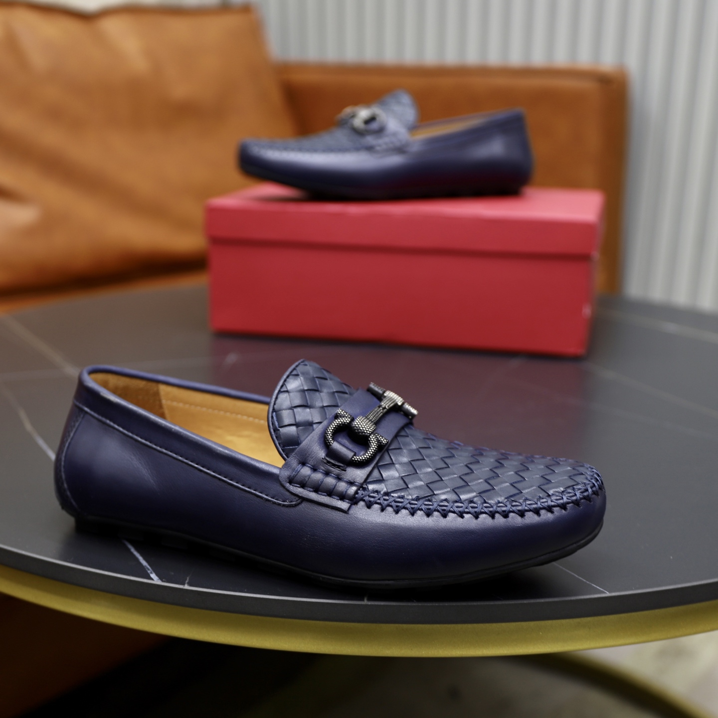 precio de fábrica: vaca Li marca: Ferragamo Ferragamo código estándar: código de los hombres 38/44 (