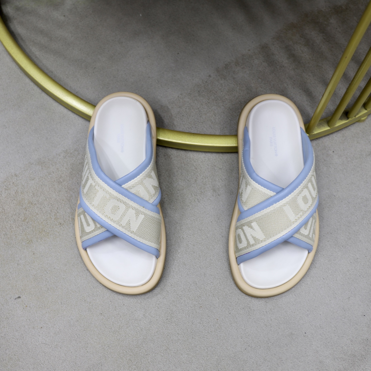 Louis Vuitton Women's Sandals,Embossed Cross Strap,Ladies Summer Slides 4 i1740240497929 329 0 2