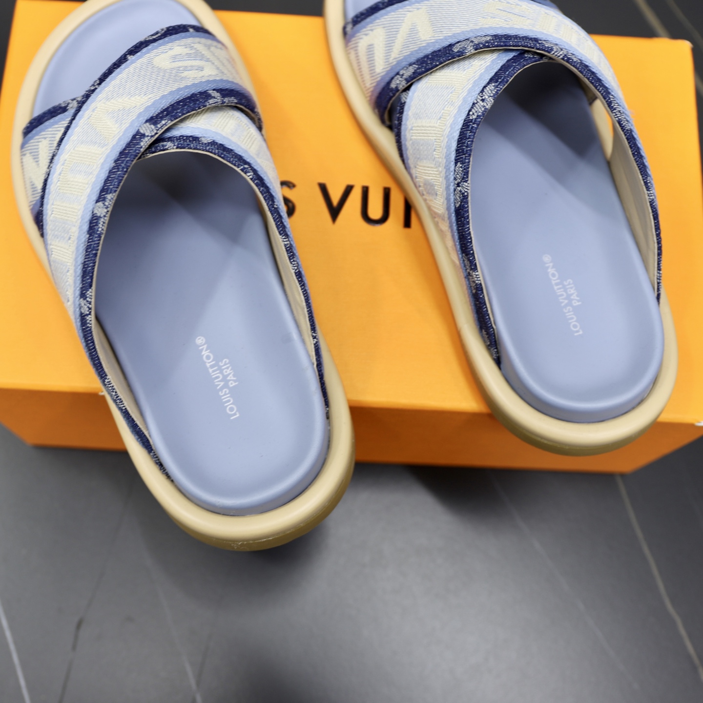 Louis Vuitton Embossed Denim Cross Strap Sandals Slides for Women/Men 6 i1740240823651 3653 0 4