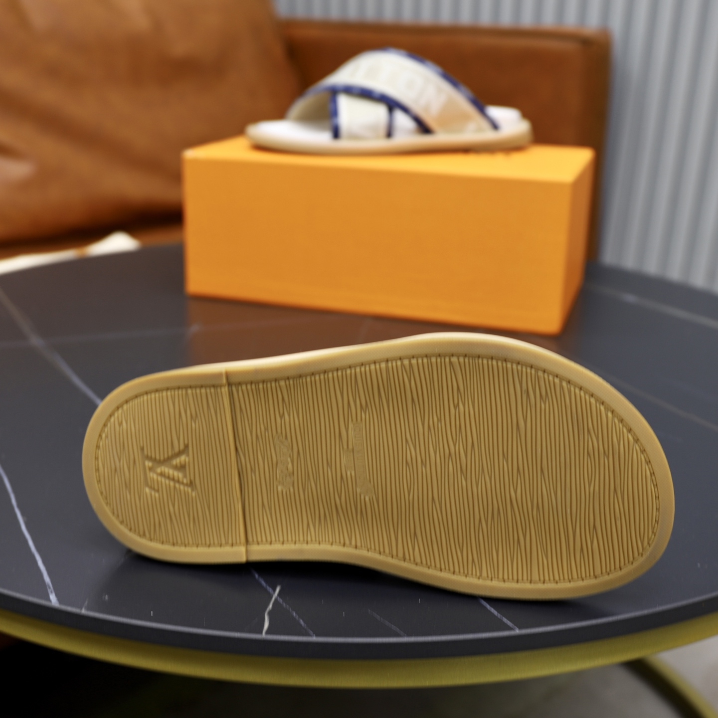 Louis Vuitton Embossed Couple Sandals - Fashionable & Comfortable Slip-Ons 10 i1740240849236 2313 0 8