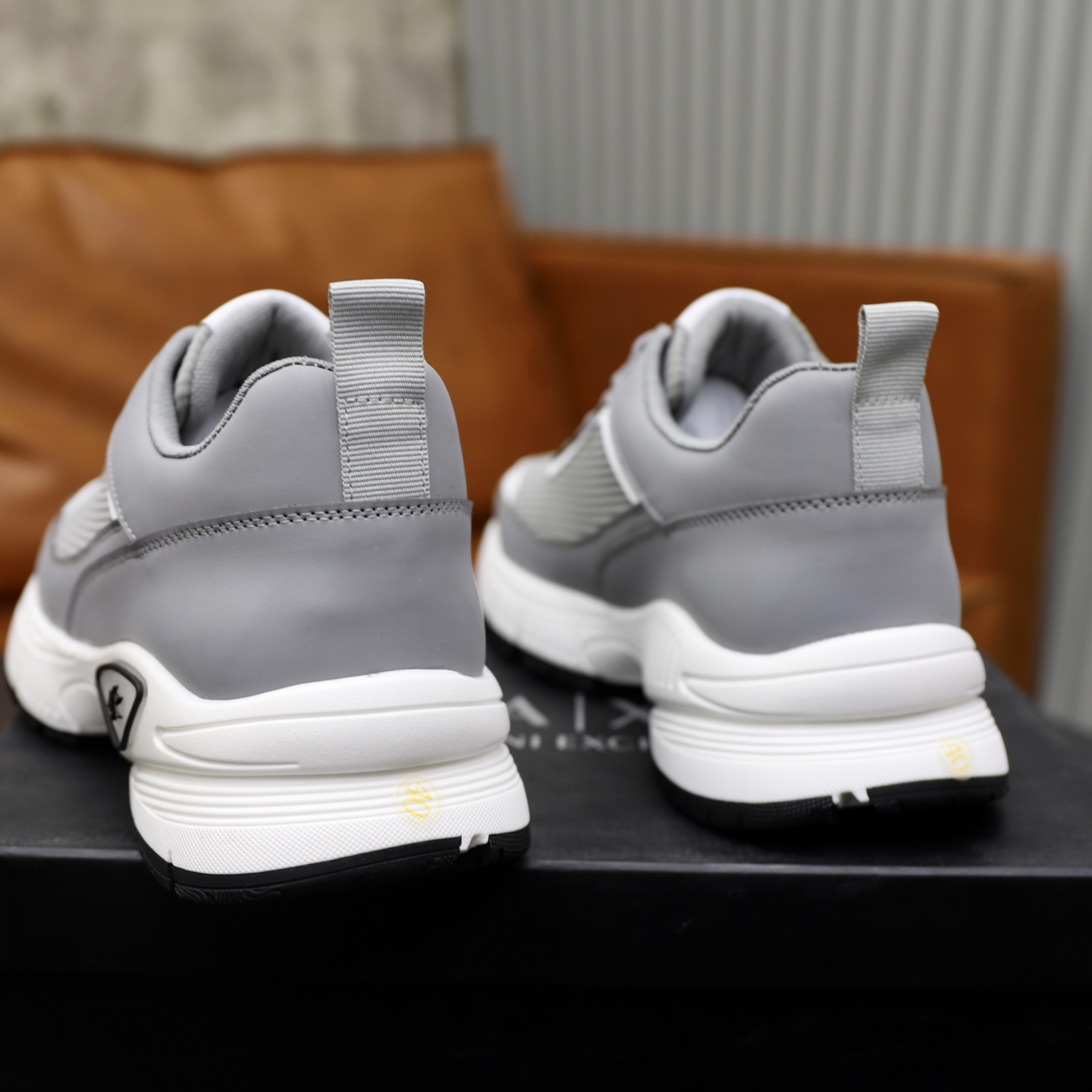 precio de fábrica: Marca: Armani código estándar: 38-44 (45 personalizado) Grado: los mismos modelos