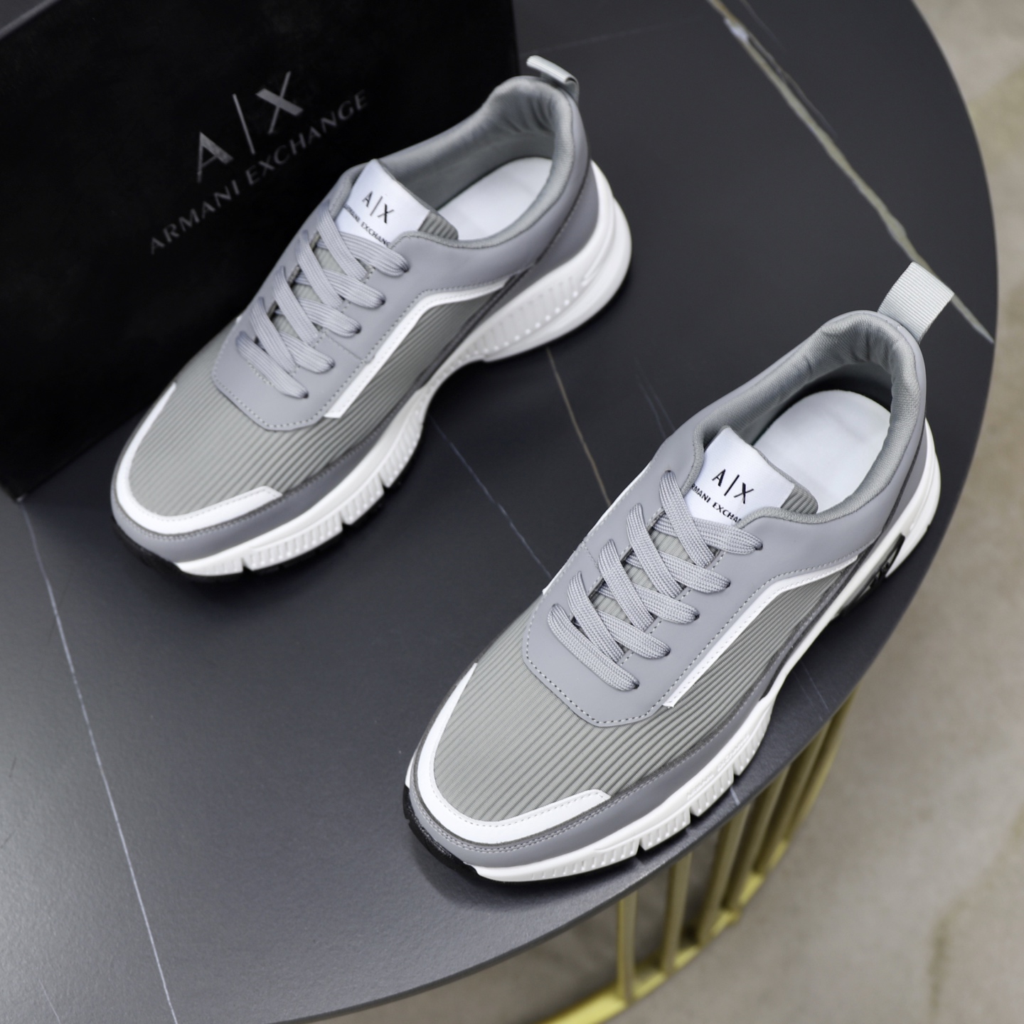 precio de fábrica: Marca: Armani código estándar: 38-44 (45 personalizado) Grado: los mismos modelos