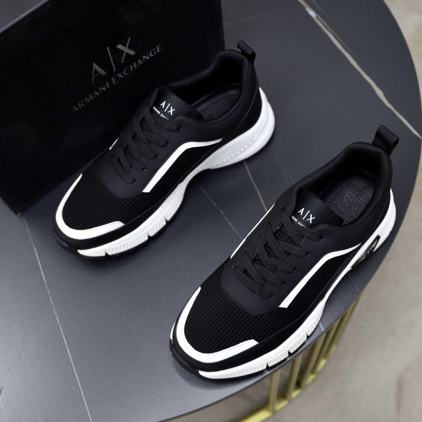 precio de fábrica: Marca: Armani código estándar: 38-44 (45 personalizado) Grado: los mismos modelos