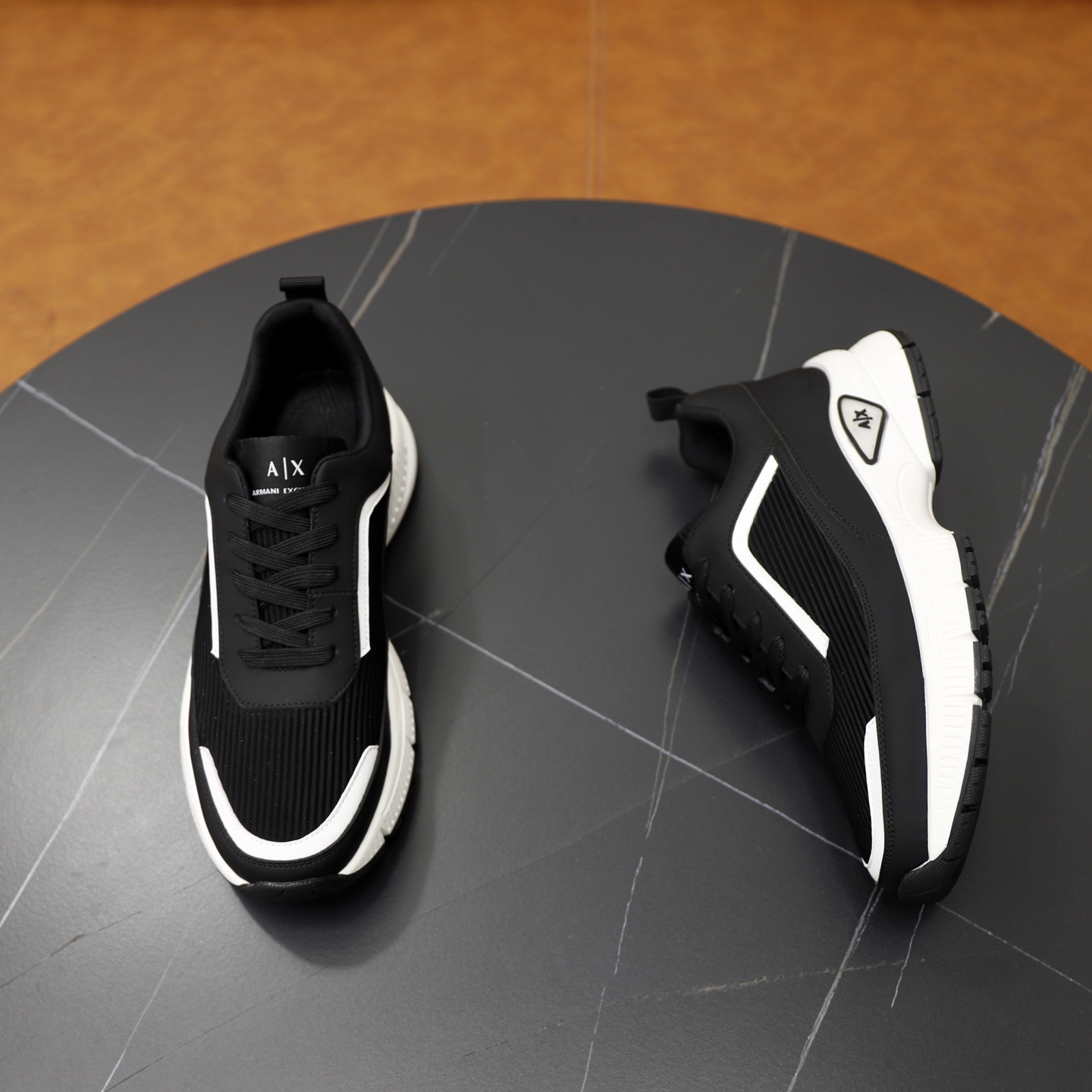 precio de fábrica: Marca: Armani código estándar: 38-44 (45 personalizado) Grado: los mismos modelos