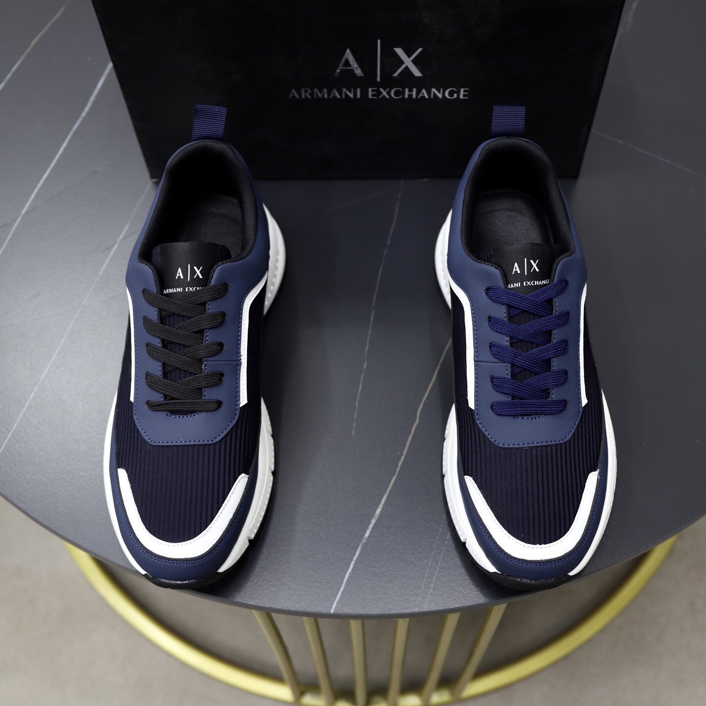 precio de fábrica: Marca: Armani código estándar: 38-44 (45 personalizado) Grado: los mismos modelos