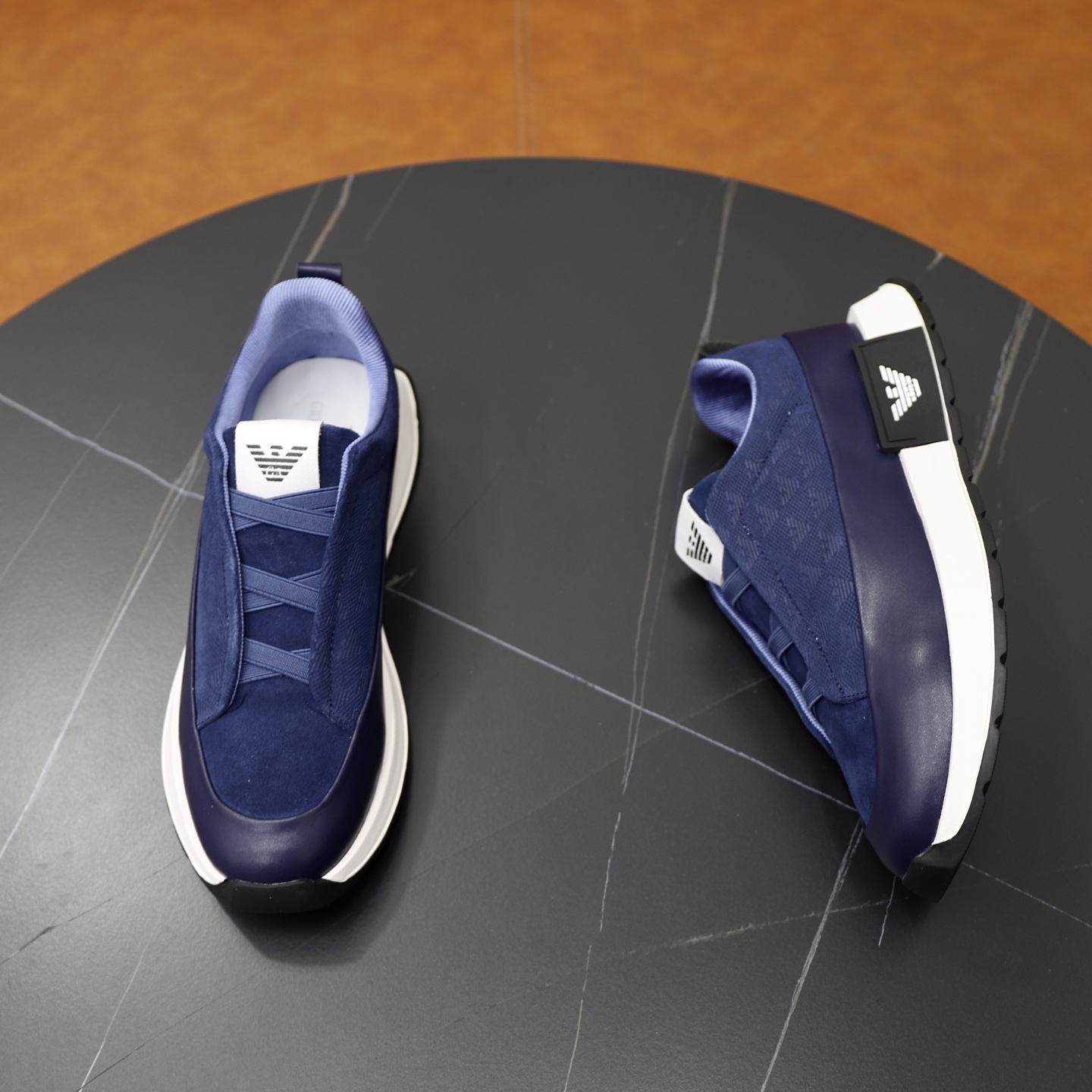 precio de fábrica: Marca: Armani código estándar: 38-44 (45 personalizado) Grado: los mismos modelos
