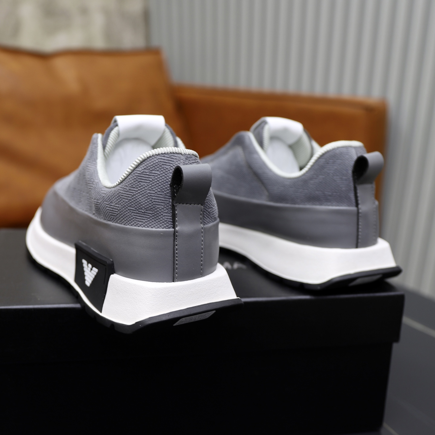 precio de fábrica: Marca: Armani código estándar: 38-44 (45 personalizado) Grado: los mismos modelos