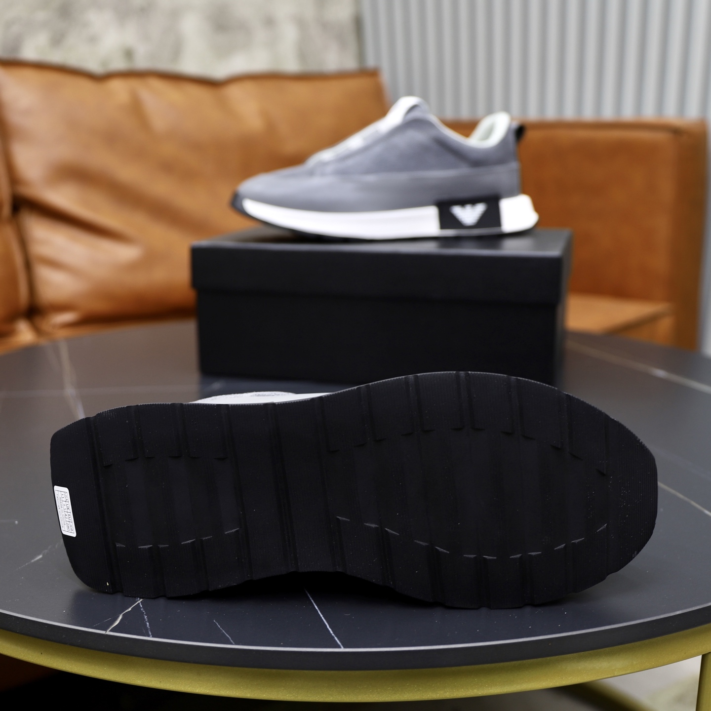precio de fábrica: Marca: Armani código estándar: 38-44 (45 personalizado) Grado: los mismos modelos
