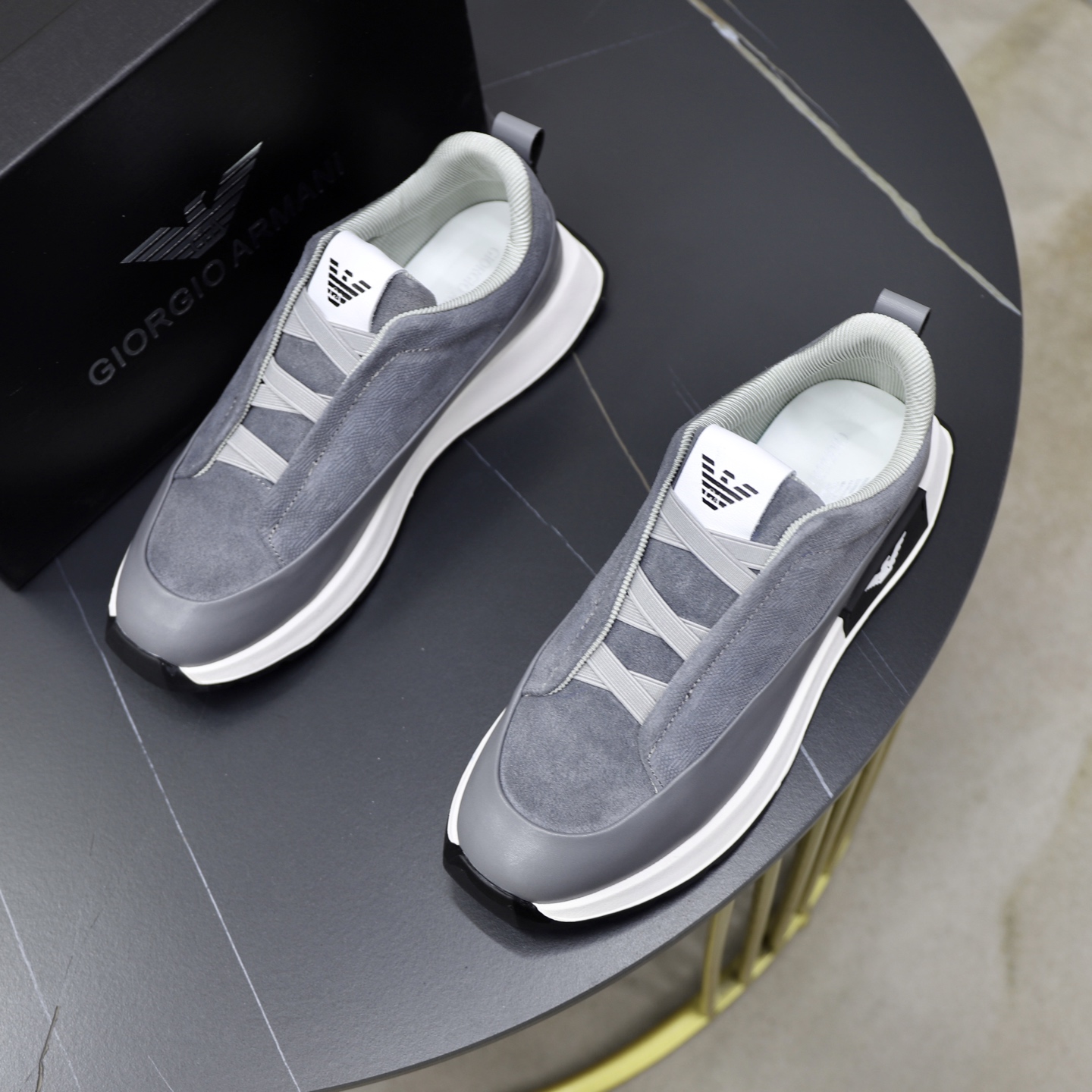 precio de fábrica: Marca: Armani código estándar: 38-44 (45 personalizado) Grado: los mismos modelos
