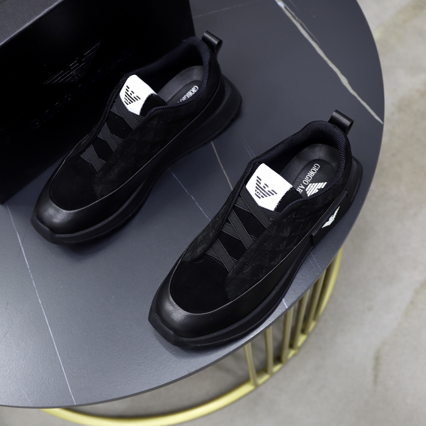 precio de fábrica: Marca: Armani código estándar: 38-44 (45 personalizado) Grado: los mismos modelos