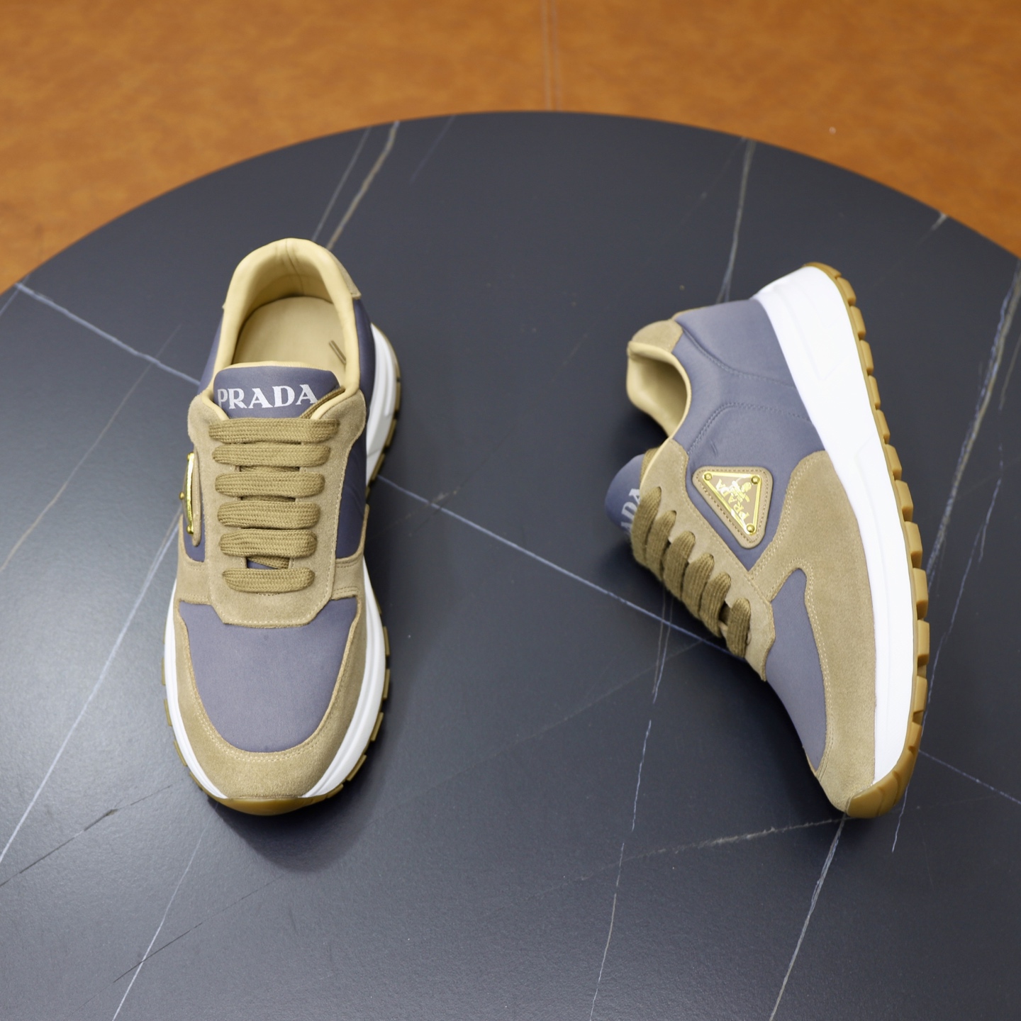 Prada Men's Fashion Sneakers Premium Leather, Comfortable & Durable Shoes 8 i1741536898204 2518 0 6