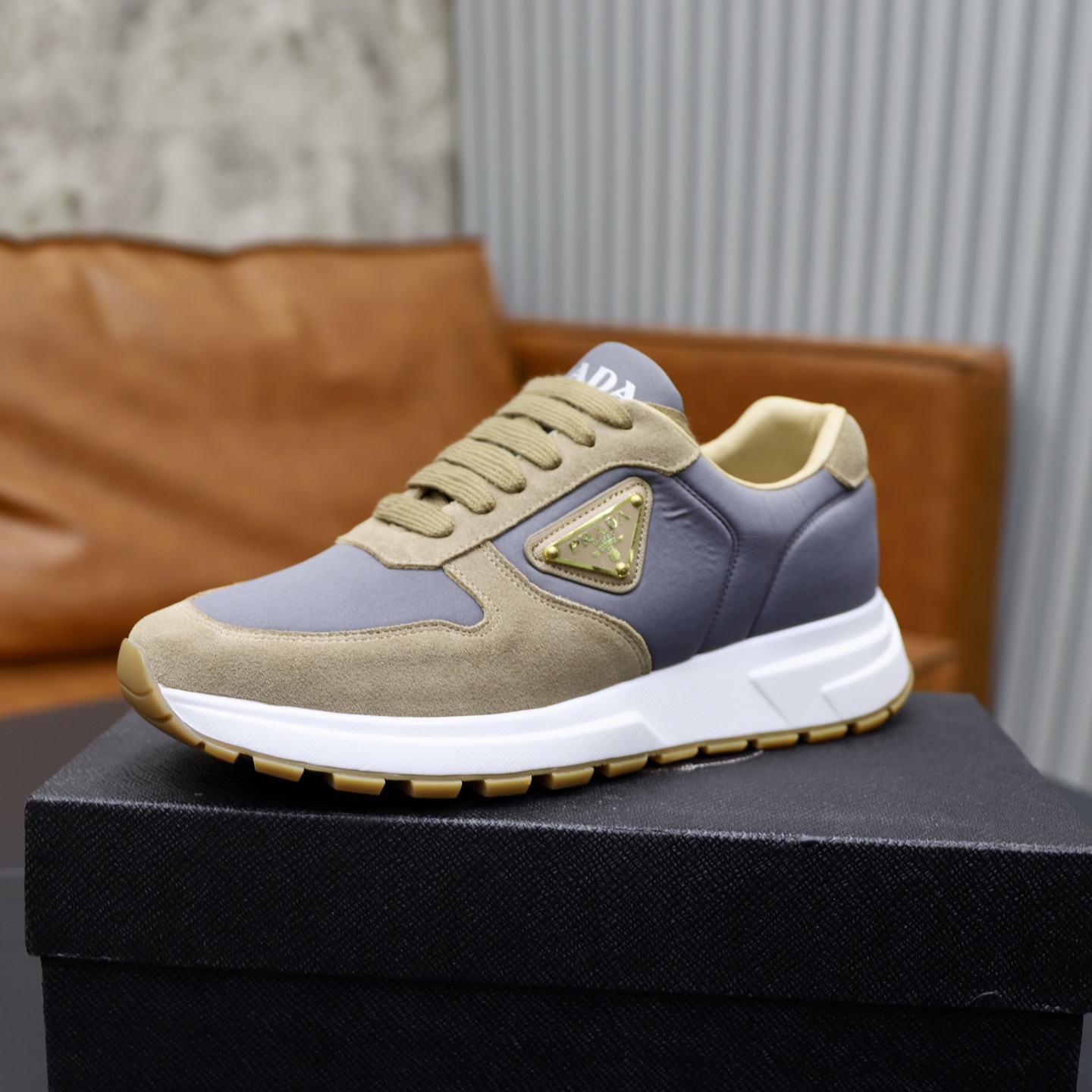 Prada Men's Fashion Sneakers Premium Leather, Comfortable & Durable Shoes 5 i1741536898206 9929 0 3