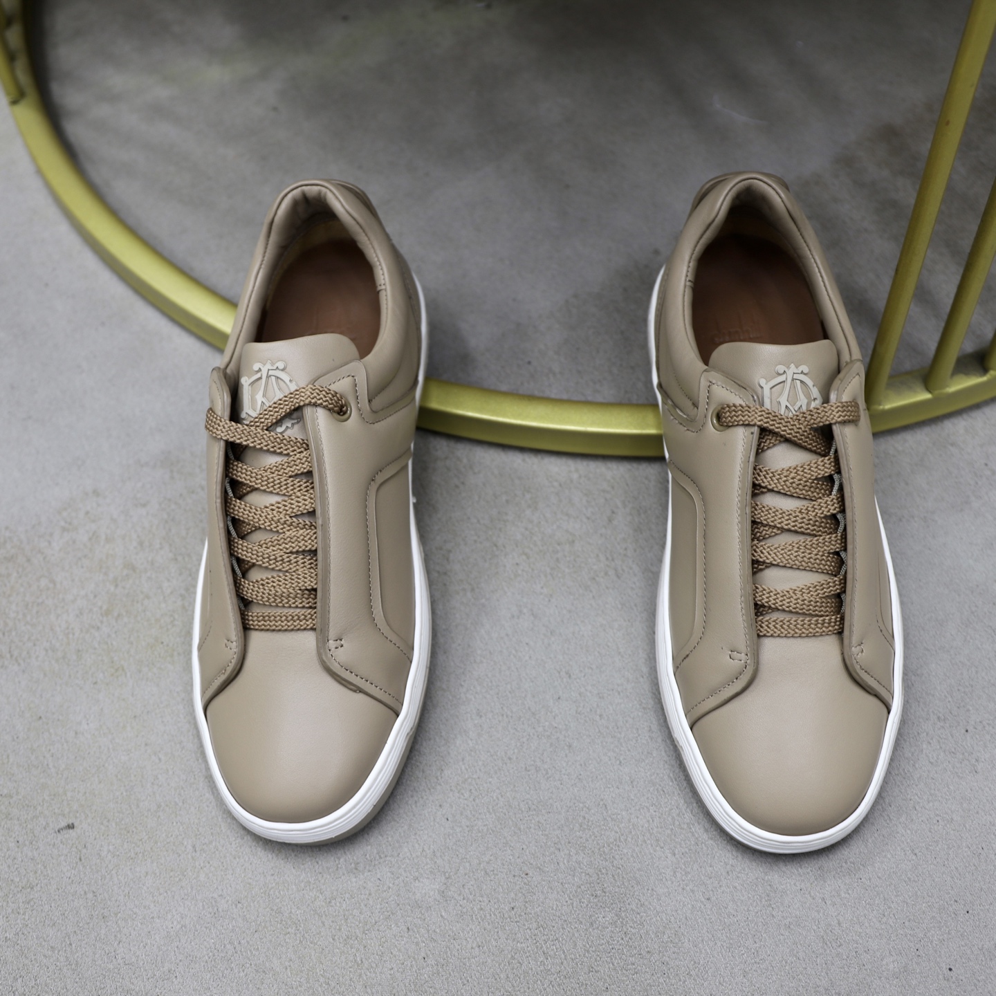 Dunhill Men's Leather Lace-Up Casual Sneakers - Comfortable & Stylish 4 i1741710608391 8188 0 2