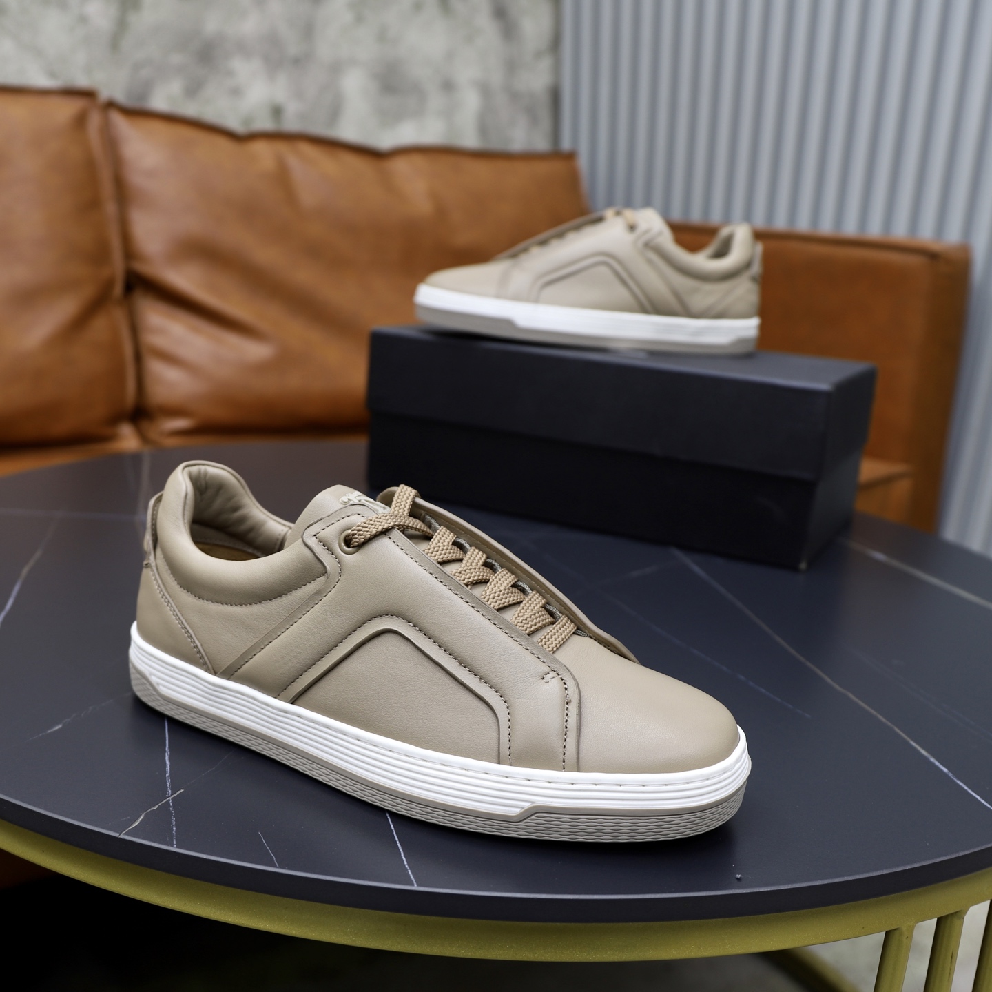 Dunhill Men's Leather Lace-Up Casual Sneakers - Comfortable & Stylish 9 i1741710608420 5634 0 7