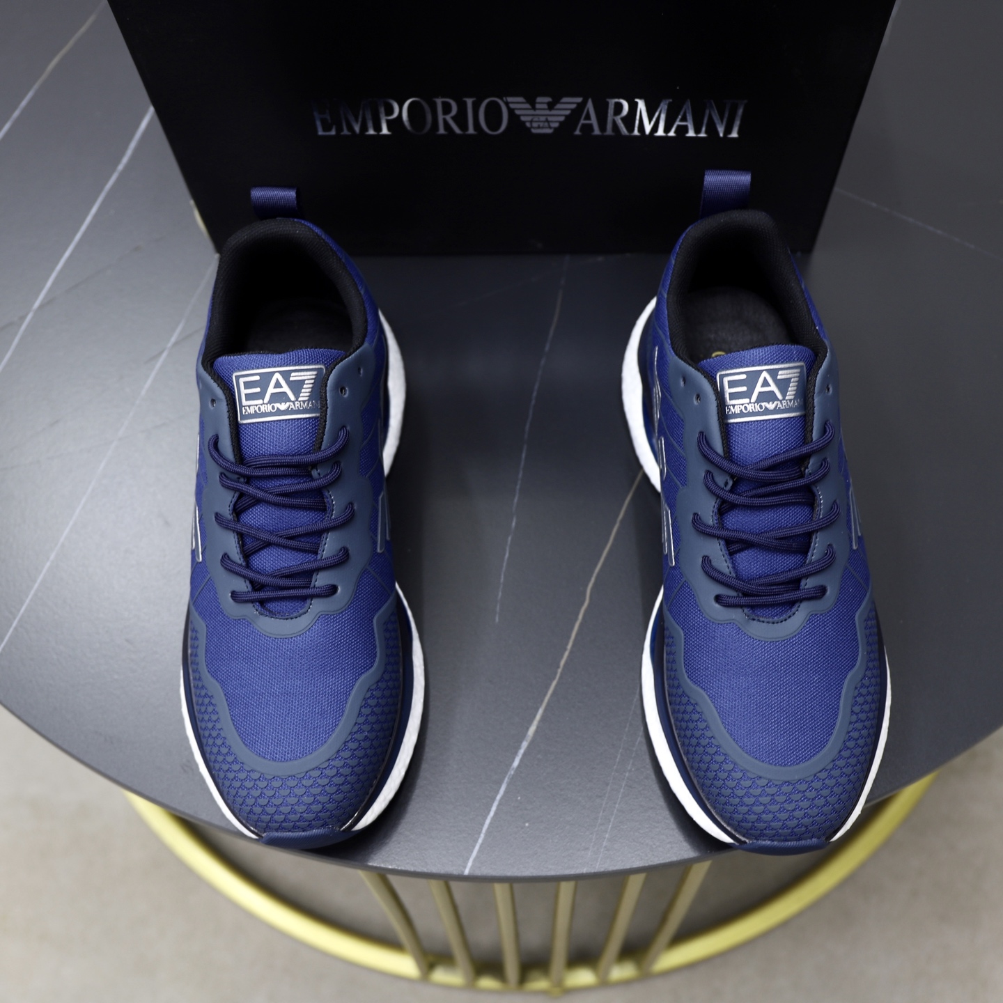 Precio de exportación: 251 marca: Armani código estándar: 38-44 grado: el mismo sitio web oficial ma