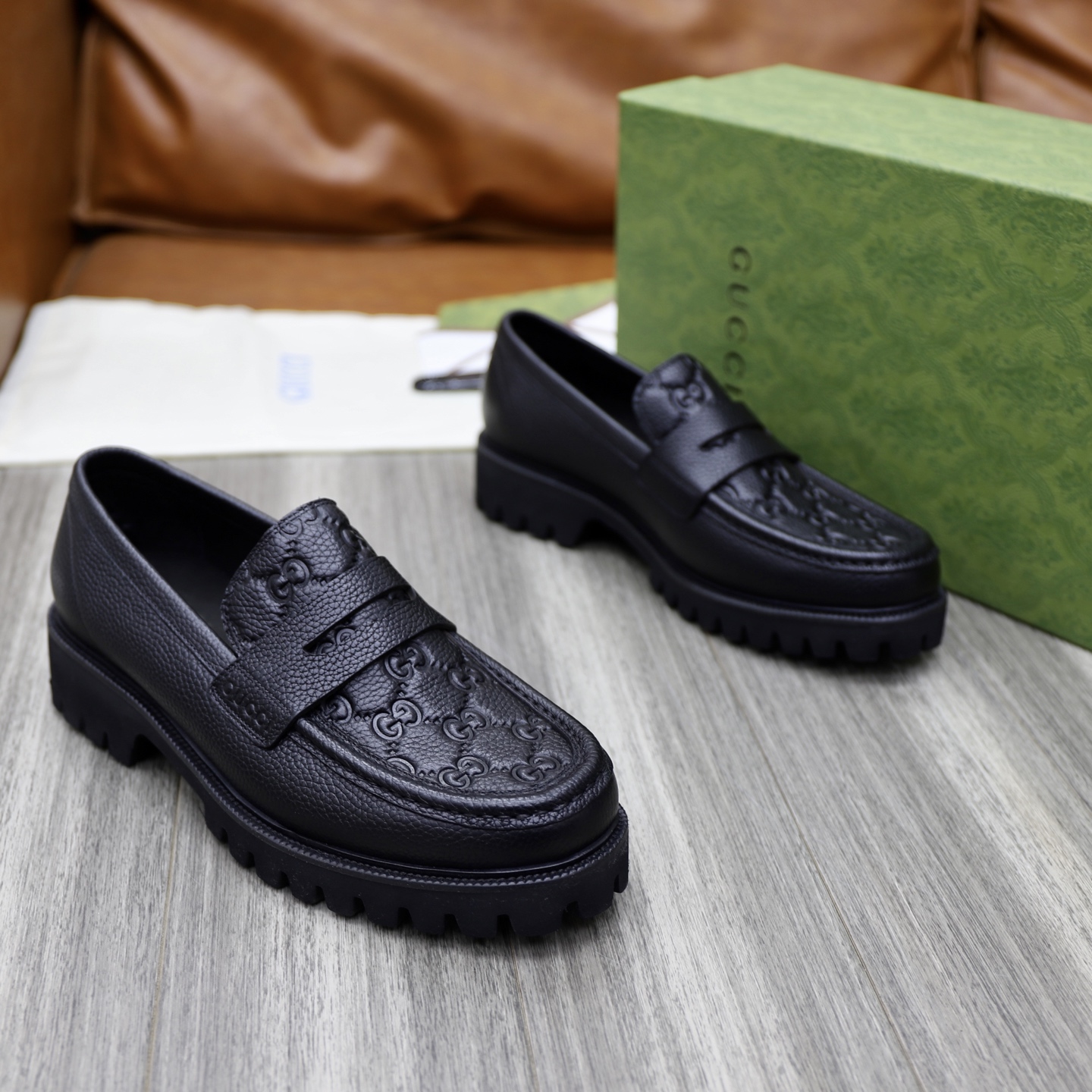 Gucci Men's Black Leather Loafers with Chain G Buckle and GG Embossed Design 5 i1742574768106 8125 0 3