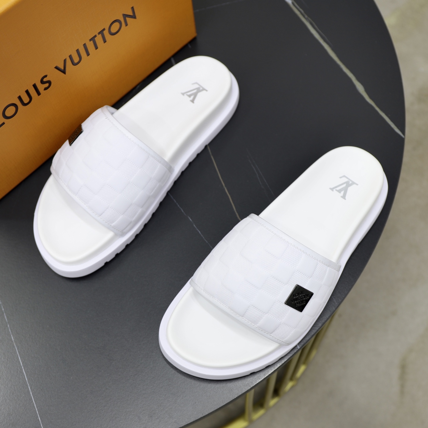 Louis Vuitton Men's White Leather Slides - Size 38-44 - Fashionable & Comfortable 3 i1742833208496 1623 0 1