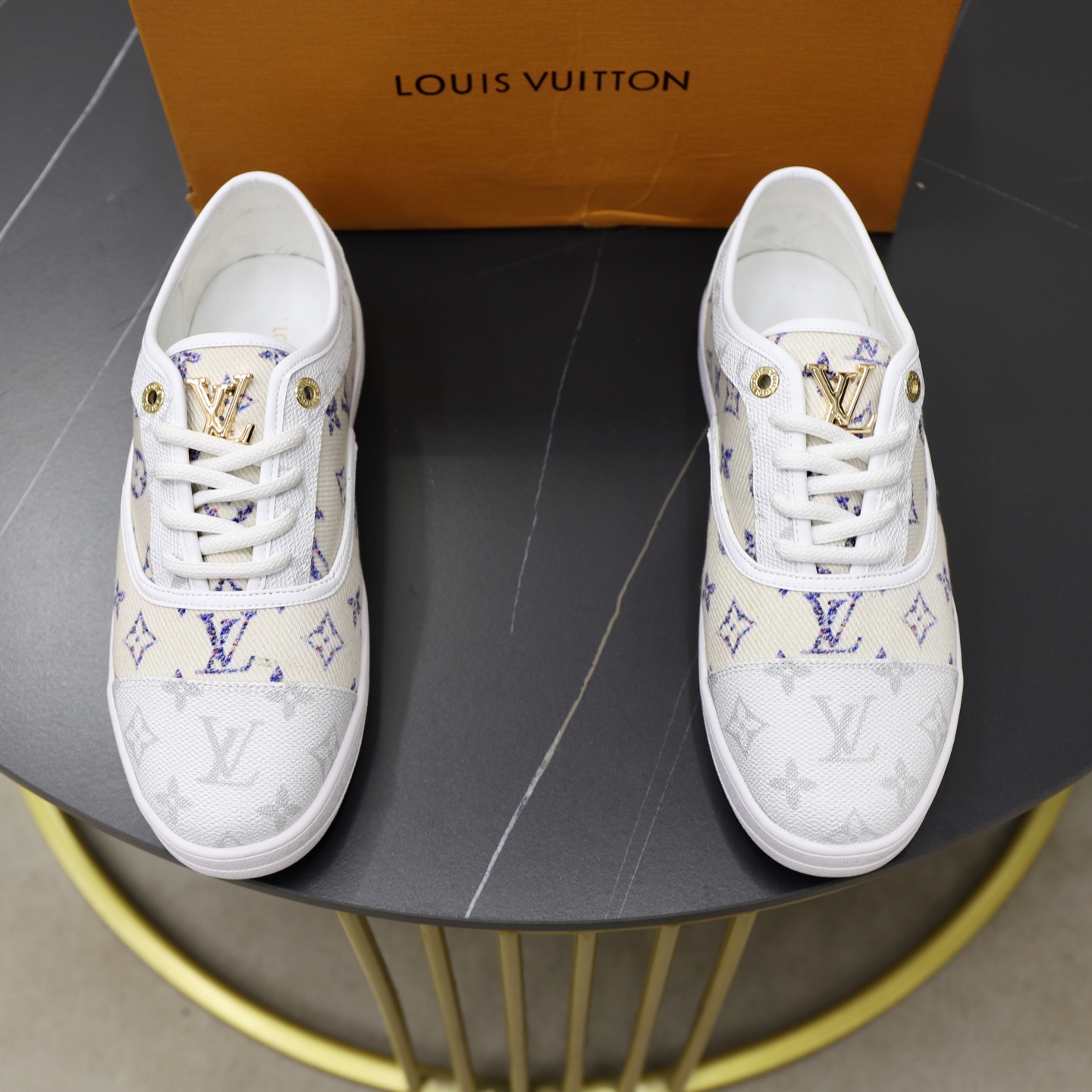 NO:274984,♂♂ Brand LV Louis Vuitton Standard Code 38-44 Grade Official Website Same Model Material Original Leather Splicing Comfortable Sheepskin Inner Lightweight Wear-resistant Outsole Style Category Men's Fashion Casual Shoes Running Sports Shoes Prestigious Luxury Brand Elements Top Luxury Color Real Picture Color,,louis vuitton,louis vuitton,sneakers,sheepskin19860909♂♂♂ 品牌LV路易威登 标准码38-44 等级官网同款 材料原厂皮料拼接 舒适羊皮内里 轻便耐磨大底 款式类别男士时尚休闲鞋 跑步 运动鞋 尊贵奢侈品大牌元素 顶级奢华 颜色实物图片色,,louis vuitton,louis vuitton,sneakers,sheepskin,Men's shoes