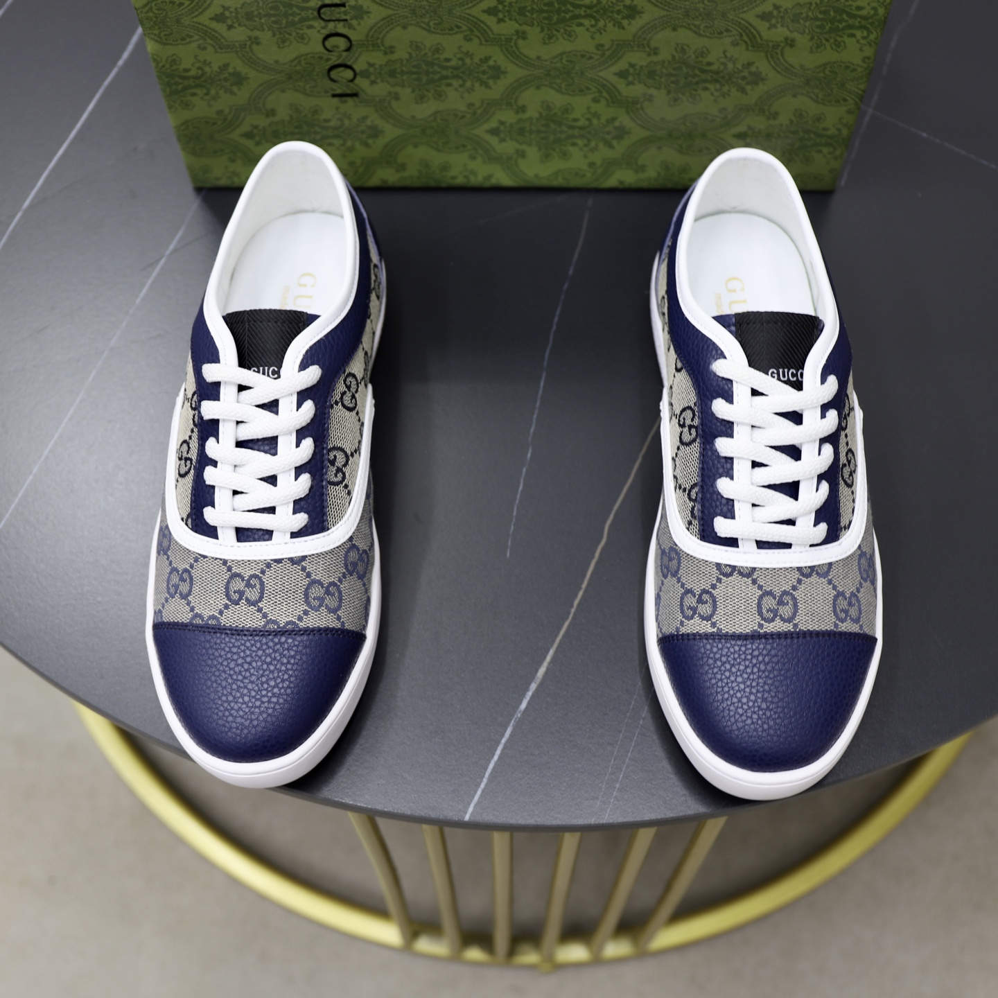 NO:274986,♂♂ Brand Guqi GUCCI Standard Code 38-44 Grade Official Website The same model, material original leather splicing, comfortable sheepskin inner lightweight wear-resistant sole, style category, men's fashion casual shoes, running, sports shoes, noble luxury brand elements, top luxury, color real picture, gucci, sneakers, sheepskin19860909♂♂♂ 品牌古奇GUCCI 标准码38-44 等级官网同款 材料原厂皮料拼接 舒适羊皮内里 轻便耐磨大底 款式类别男士时尚休闲鞋 跑步 运动鞋 尊贵奢侈品大牌元素 顶级奢华 颜色实物图片色,,gucci,sneakers,sheepskin,Men's shoes