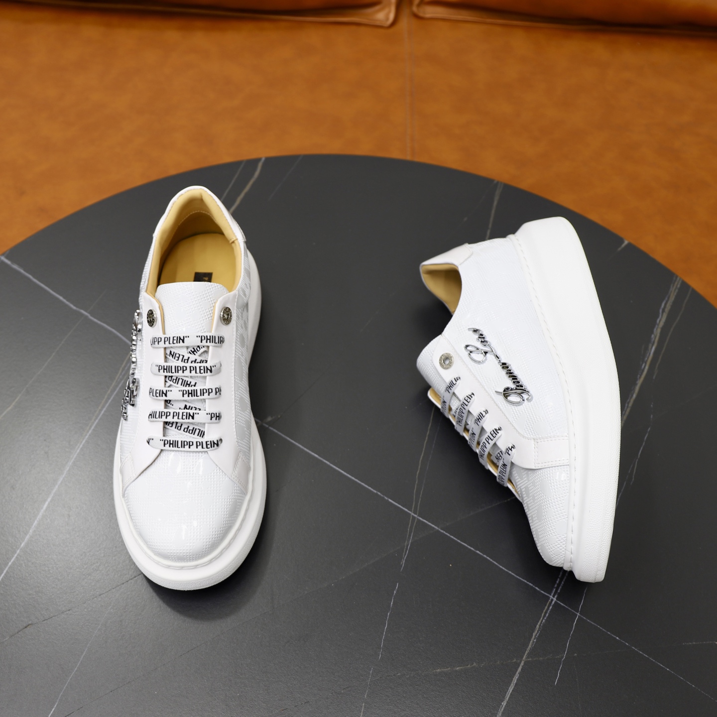 Philipp Plein White Leather Sneakers with Rhinestone Embellishments 8 i1743609985213 2932 0 6