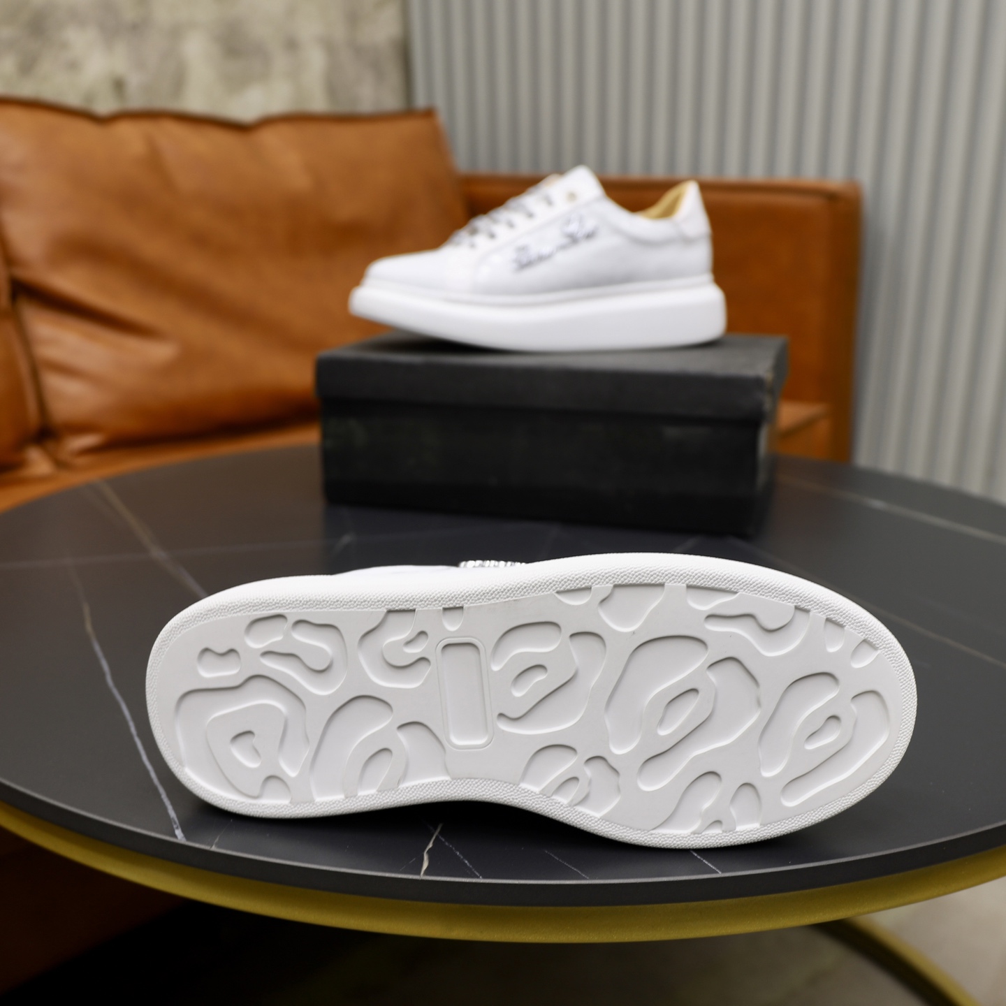Philipp Plein White Leather Sneakers with Rhinestone Embellishments 10 i1743609985213 428 0 8