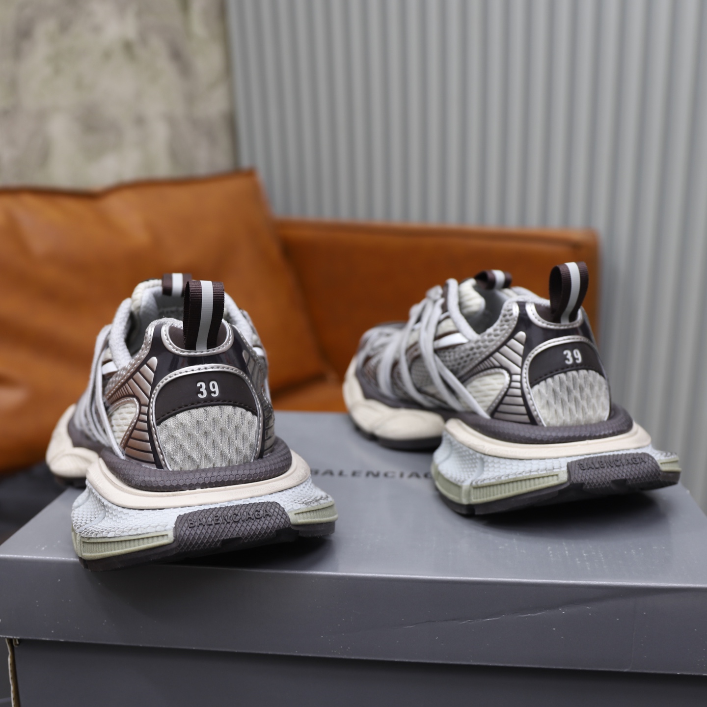 Balenciaga Outdoor Concept Sneakers Tess - Spider-Man Metal Style 6 i1743610251555 2090 0 4