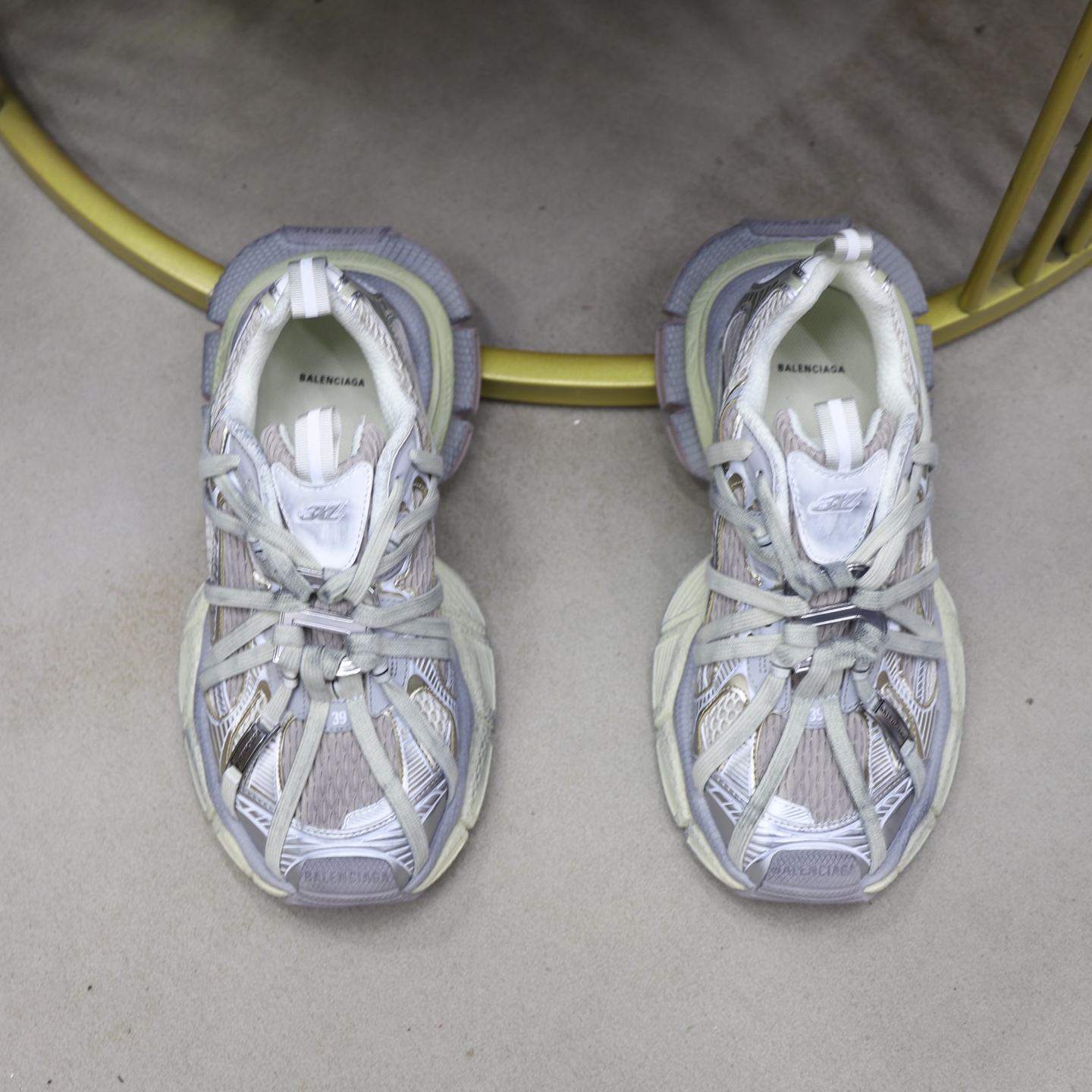 Balenciaga Spider-Man Metallic Outdoor Concept Sneakers Tess - Exclusive Edition 4 i1743610314794 1925 0 2
