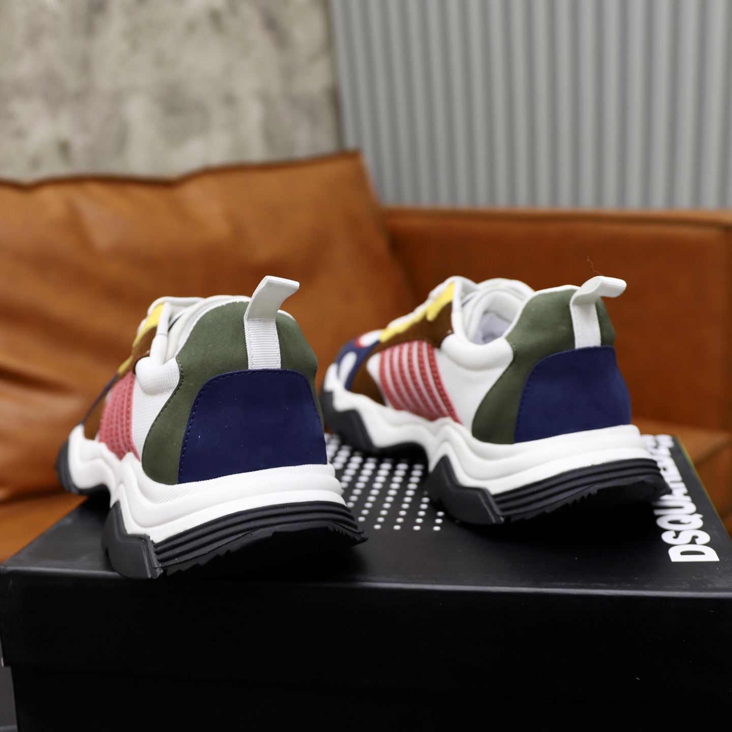 Dsquared2 Men's Fashion Sneakers - Premium Leather, Stylish & Comfortable 6 i1743955708689 7042 0 4