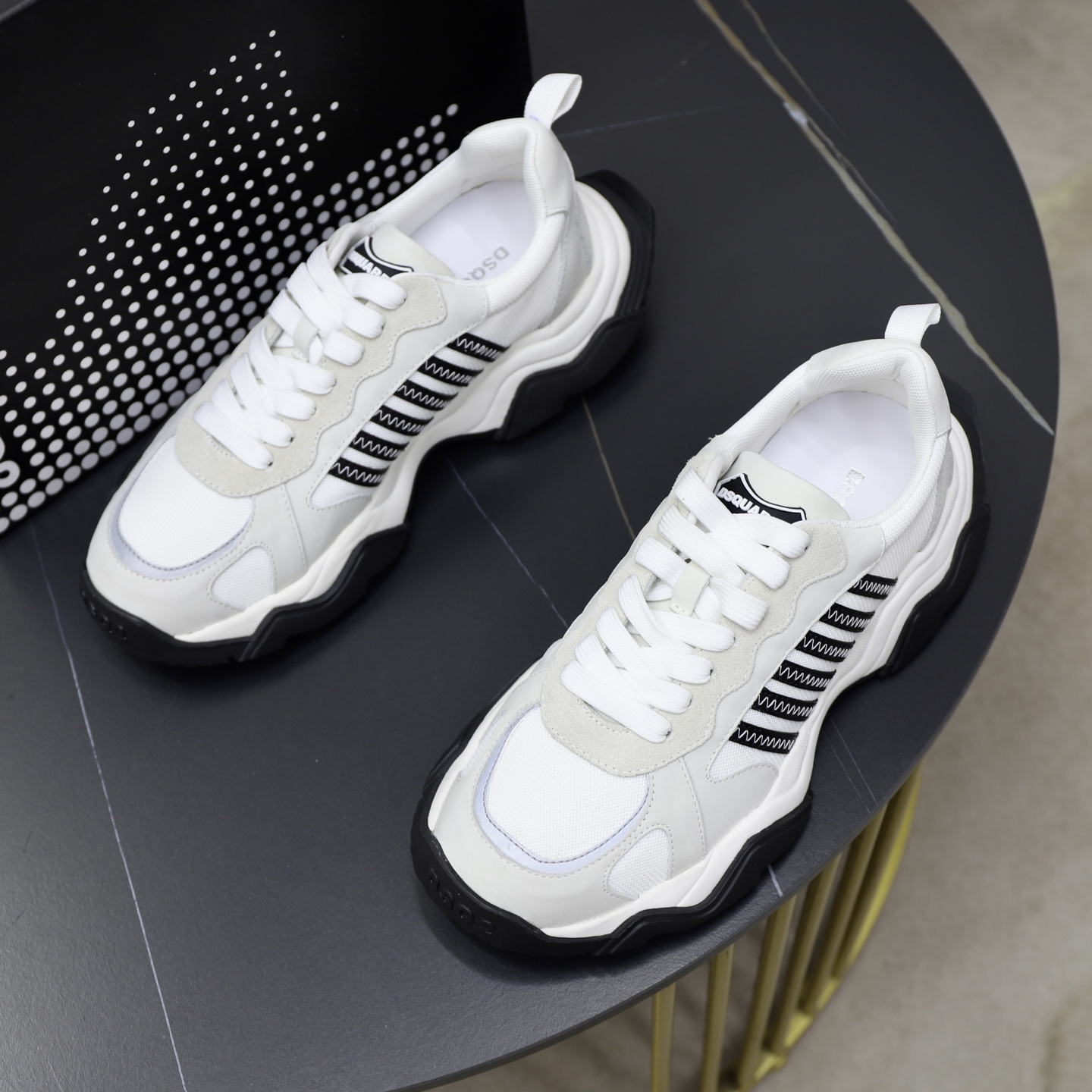 Dsquared2 Men's Fashion Sneakers - Stylish, Comfortable & High-Quality 3 i1743955739569 94 0 1