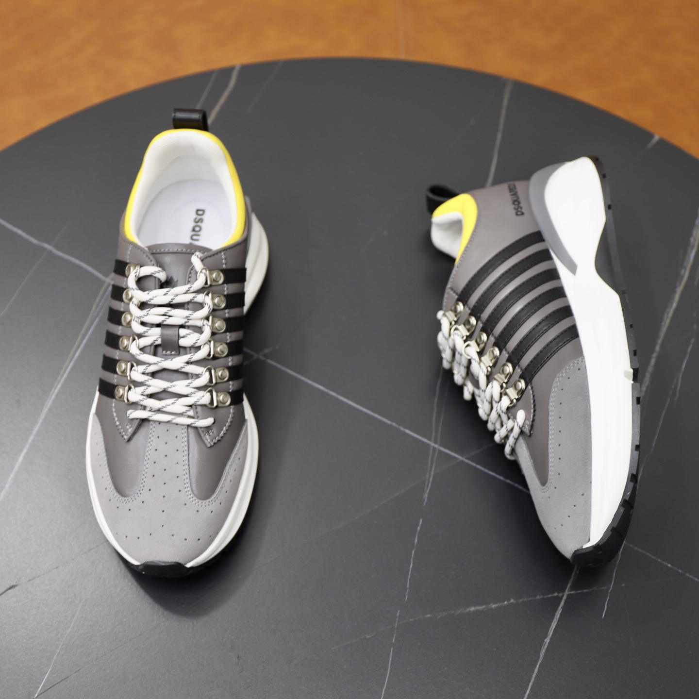 Dsquared2 Men's Gray Leather Lace-Up Sneakers - Fashionable and Comfortable 8 i1743955808346 2877 0 6