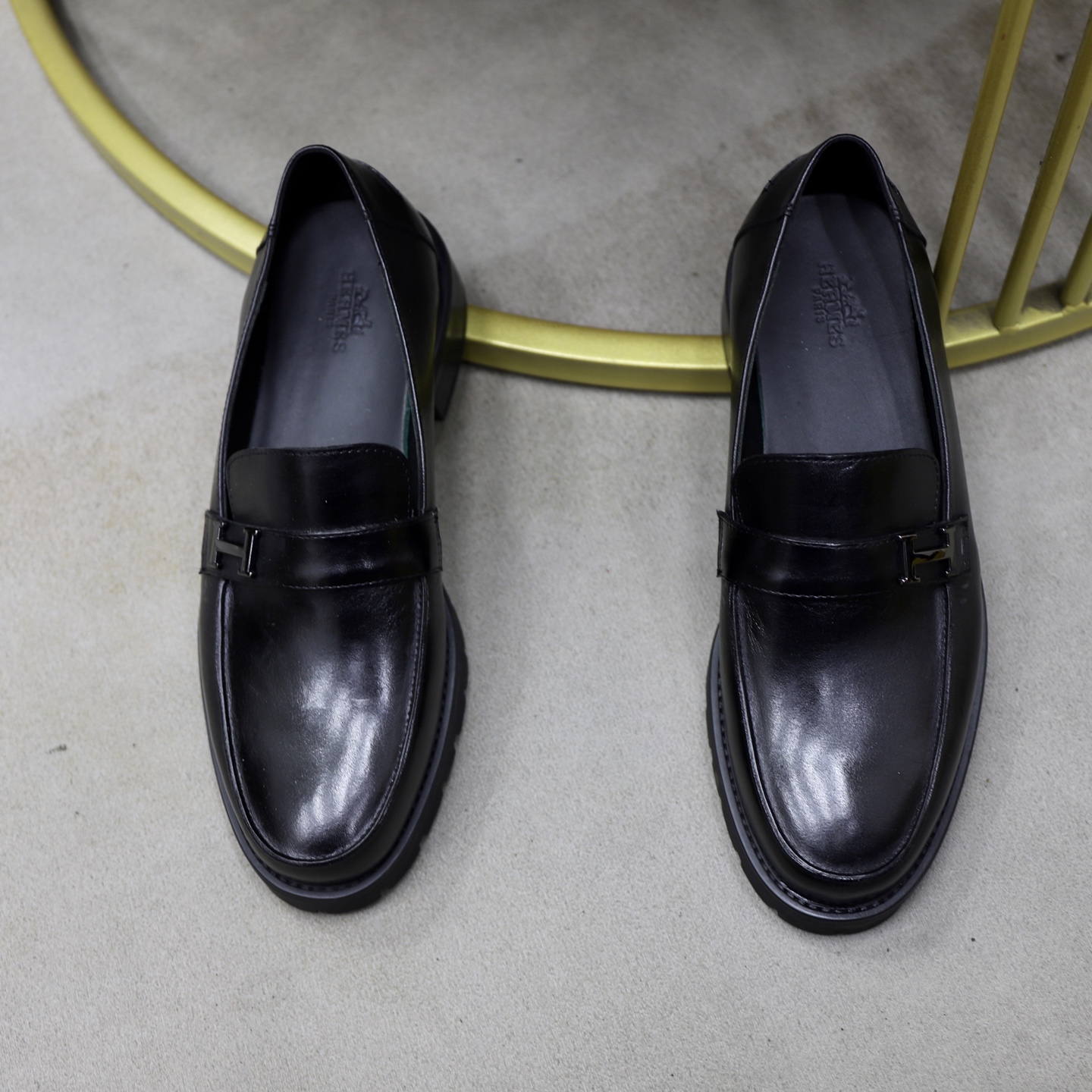 Hermes Men's Black Leather Loafers, Fashionable and Comfortable Shoes 4 i1744473771610 2009 0 2