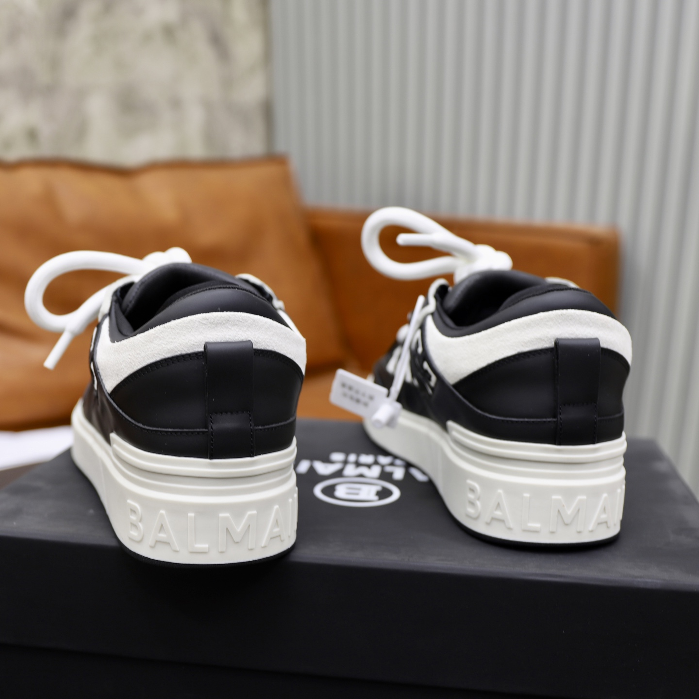 Balmain Men's Leather Embossed Slip-On Sneakers - Comfortable & Stylish 6 i1744733665919 8480 0 4