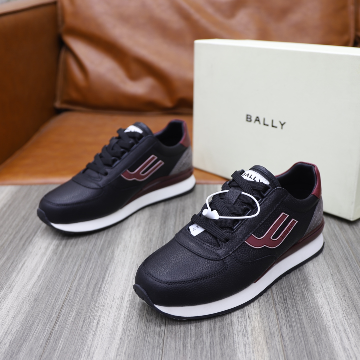 Bally Classic Leather Sneakers for Men - Comfortable & Durable 6 i1744820379323 7922 0 4