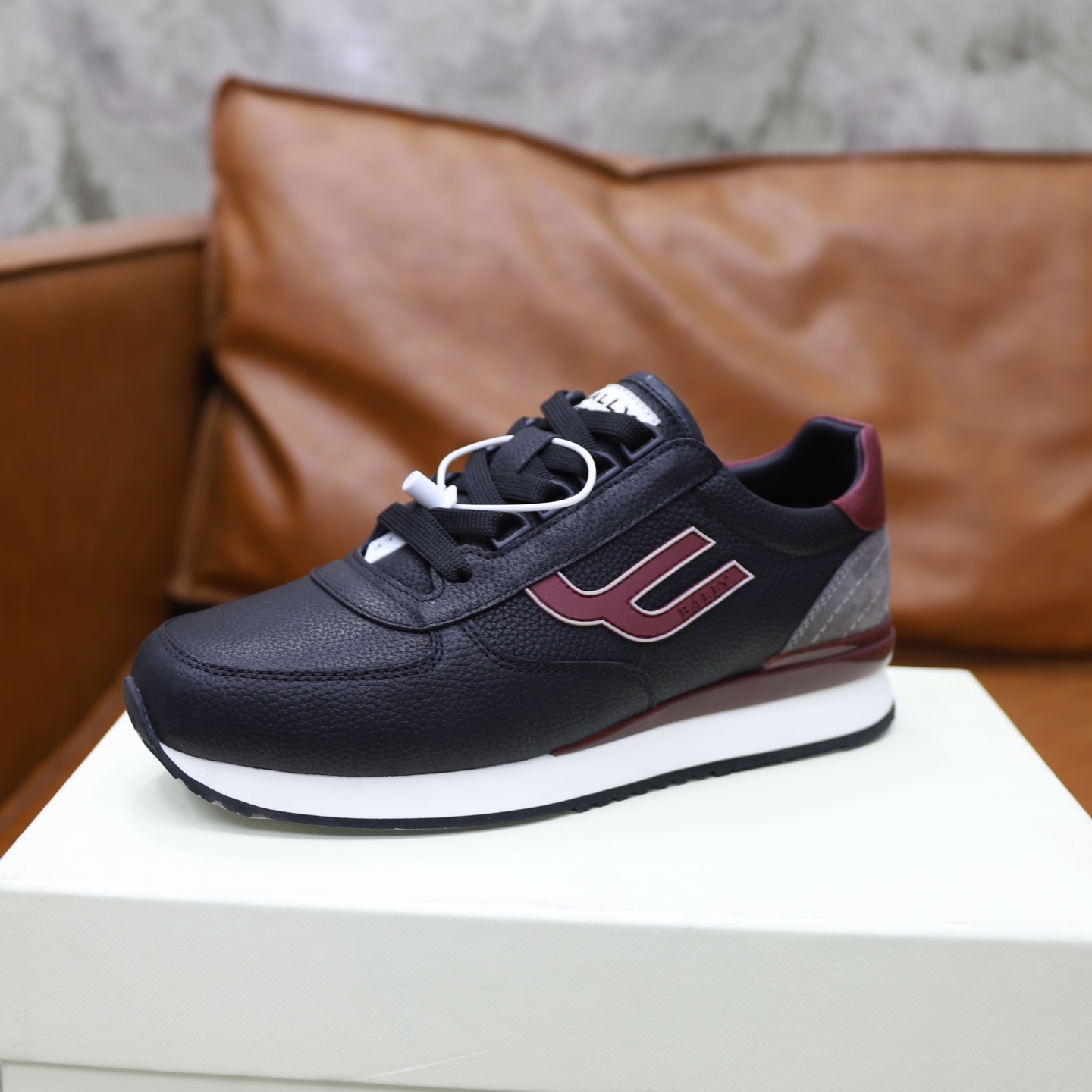 Bally Classic Leather Sneakers for Men - Comfortable & Durable 7 i1744820380237 6120 0 5