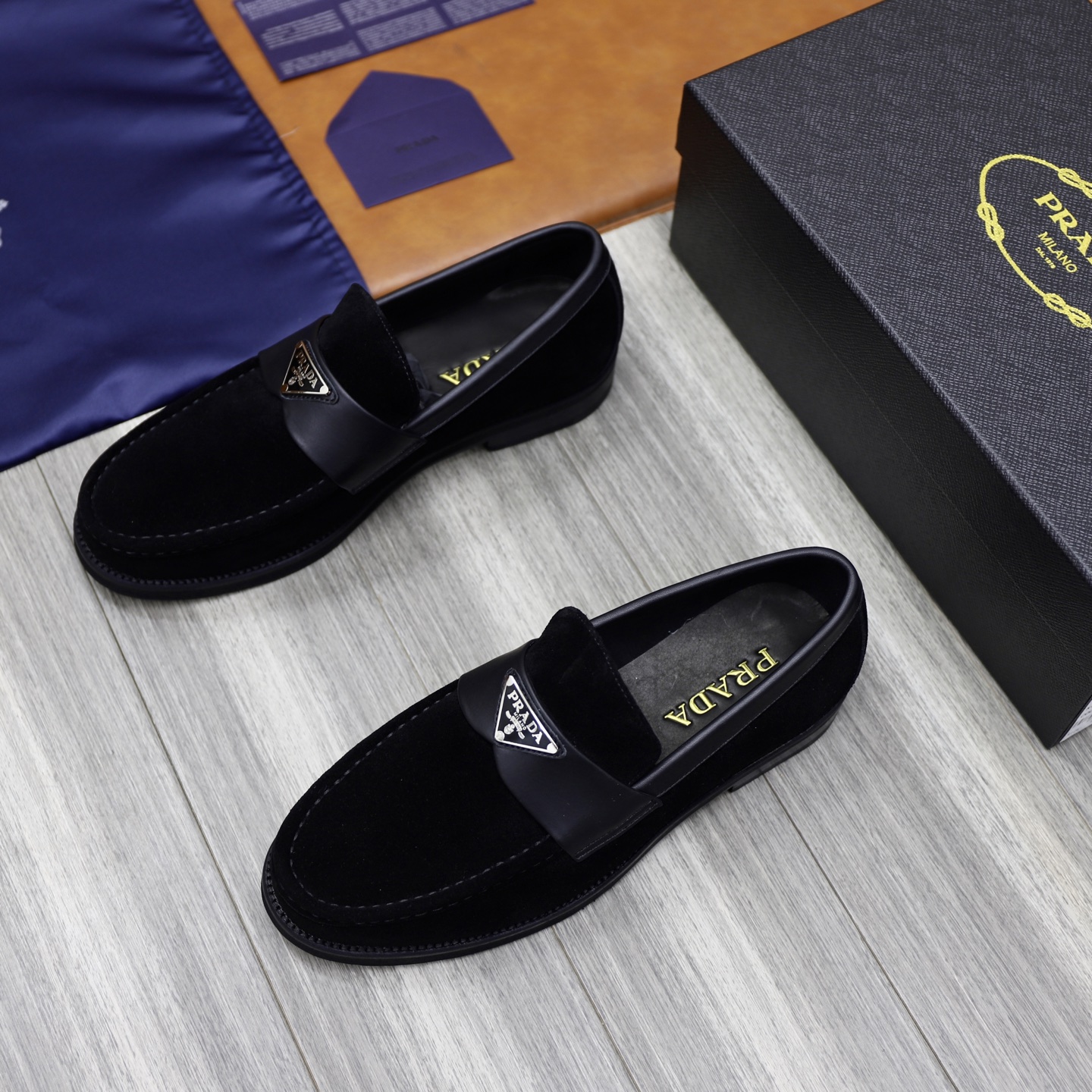 Prada Men's Black Leather Loafers - Premium Comfort & Style, Sizes 38-44 4 i1745165991291 2453 0 2